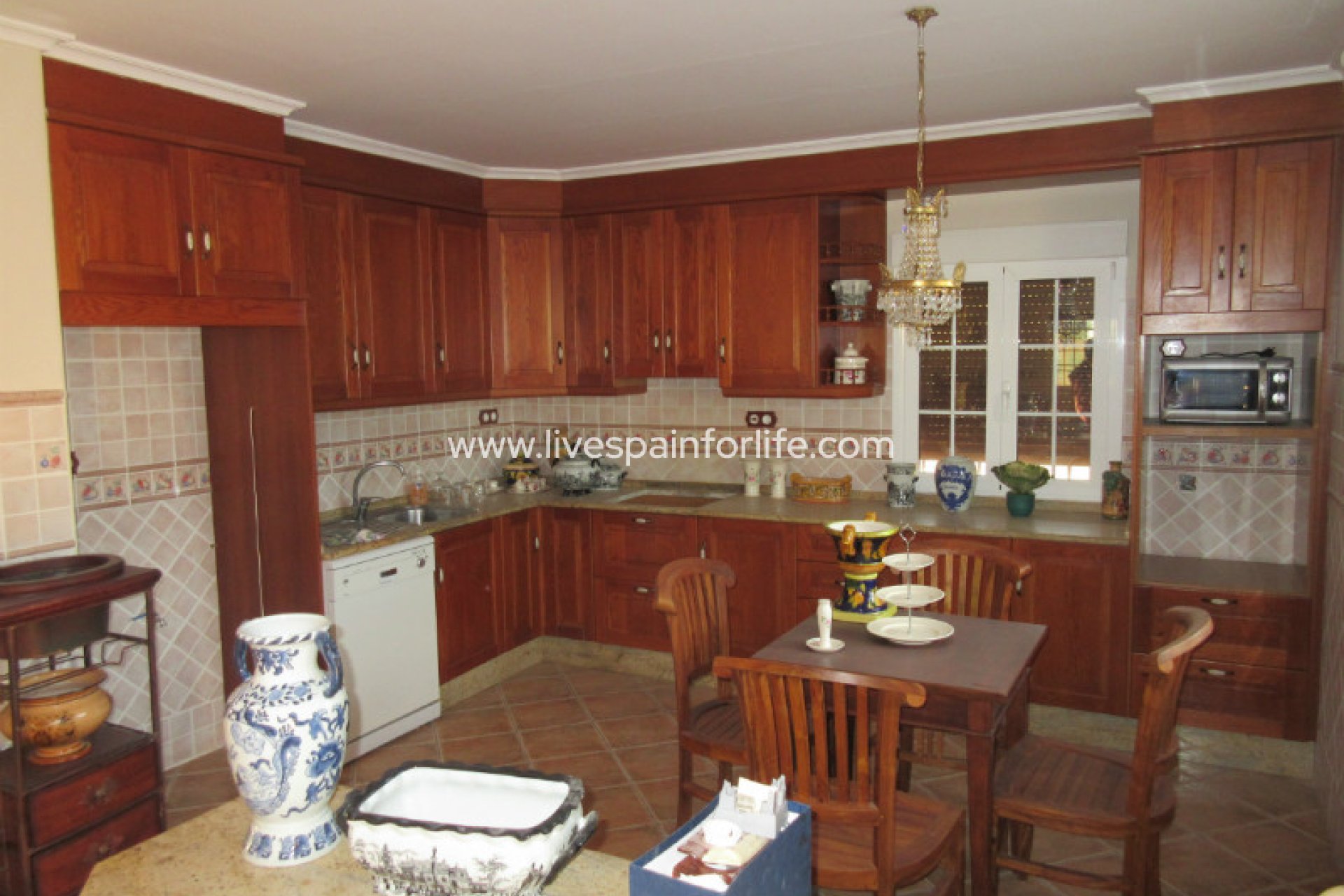 Resale - Country Property -
Albatera