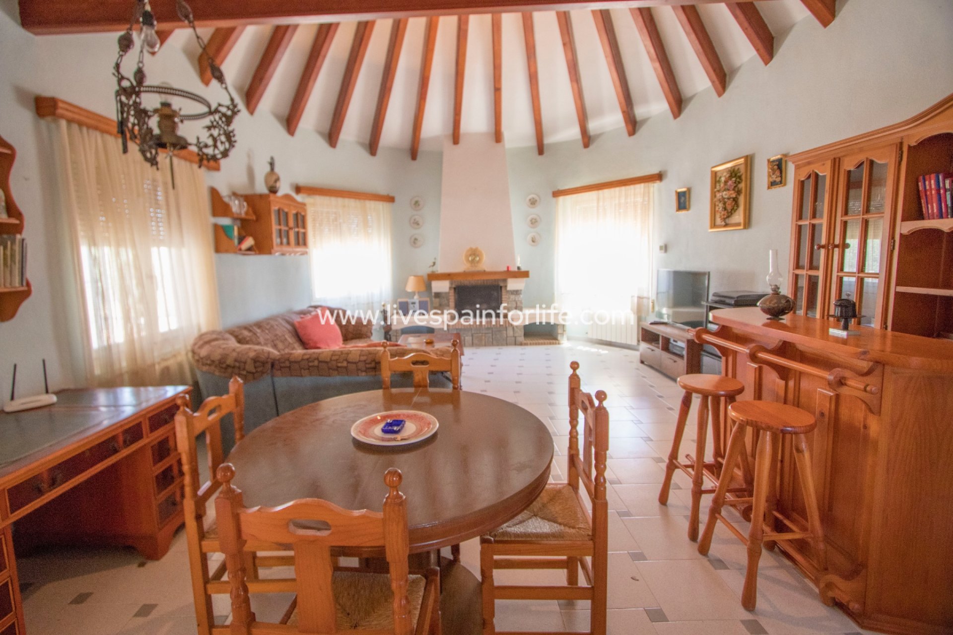 Resale - Country Property -
Albatera