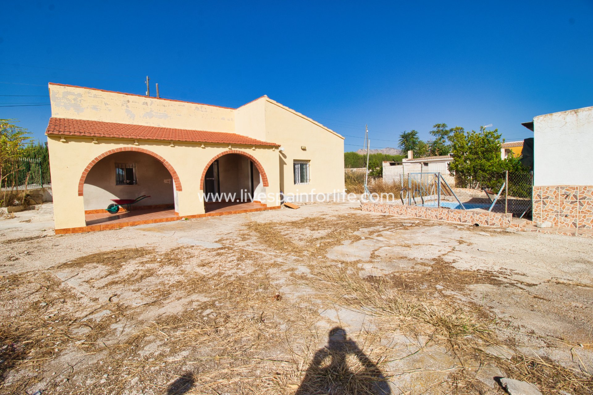 Resale - Country Property -
Albatera