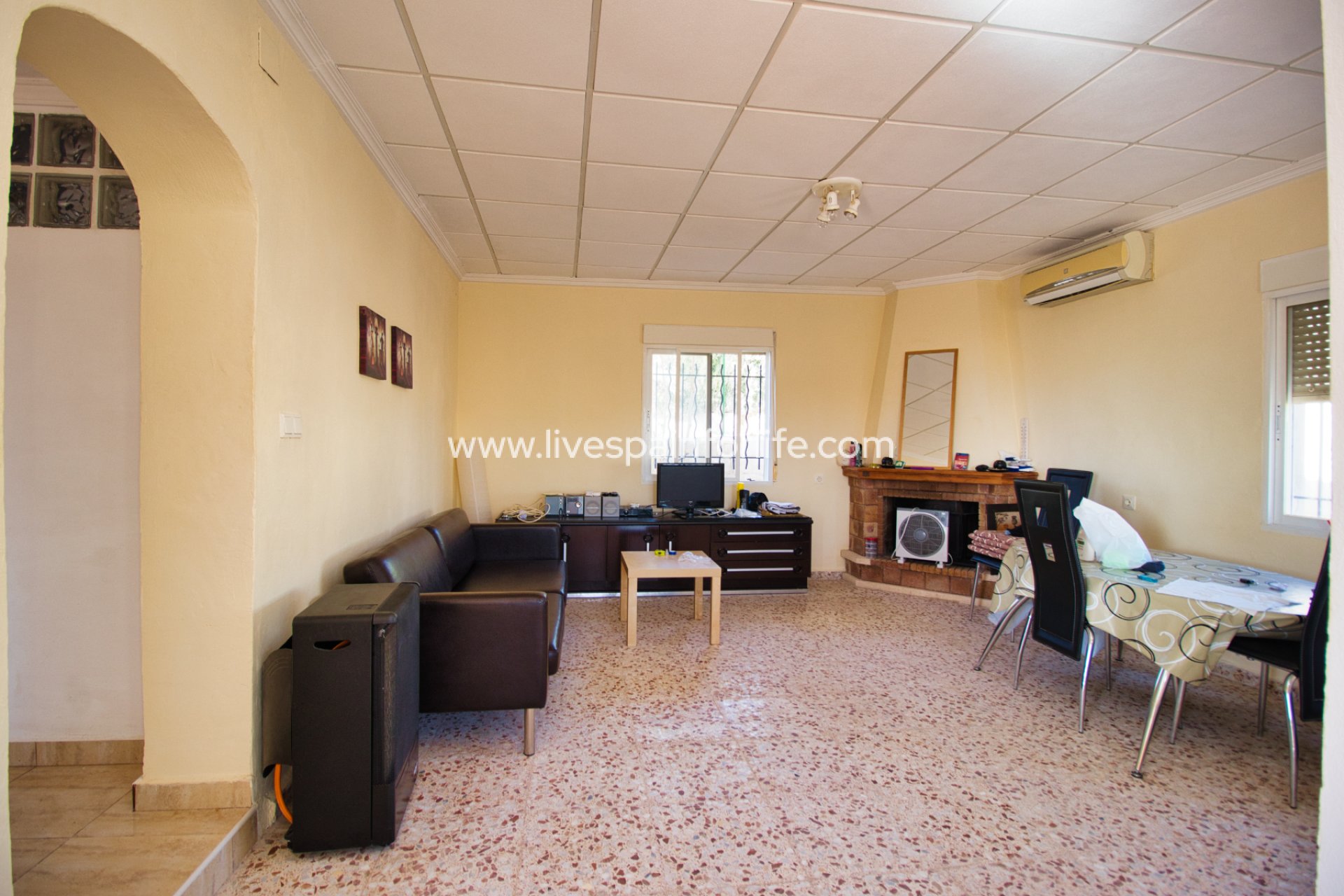 Resale - Country Property -
Albatera