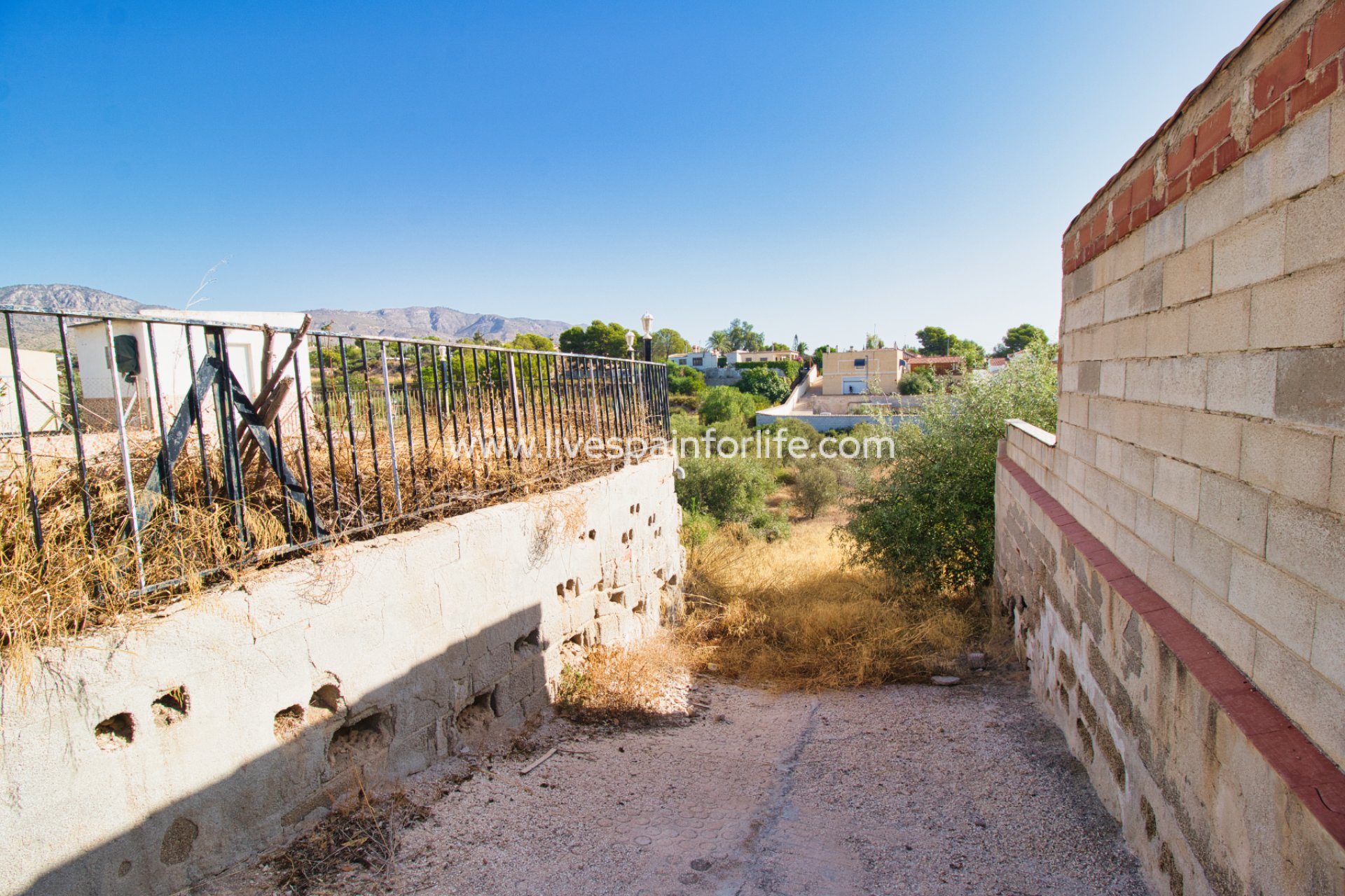 Resale - Country Property -
Albatera