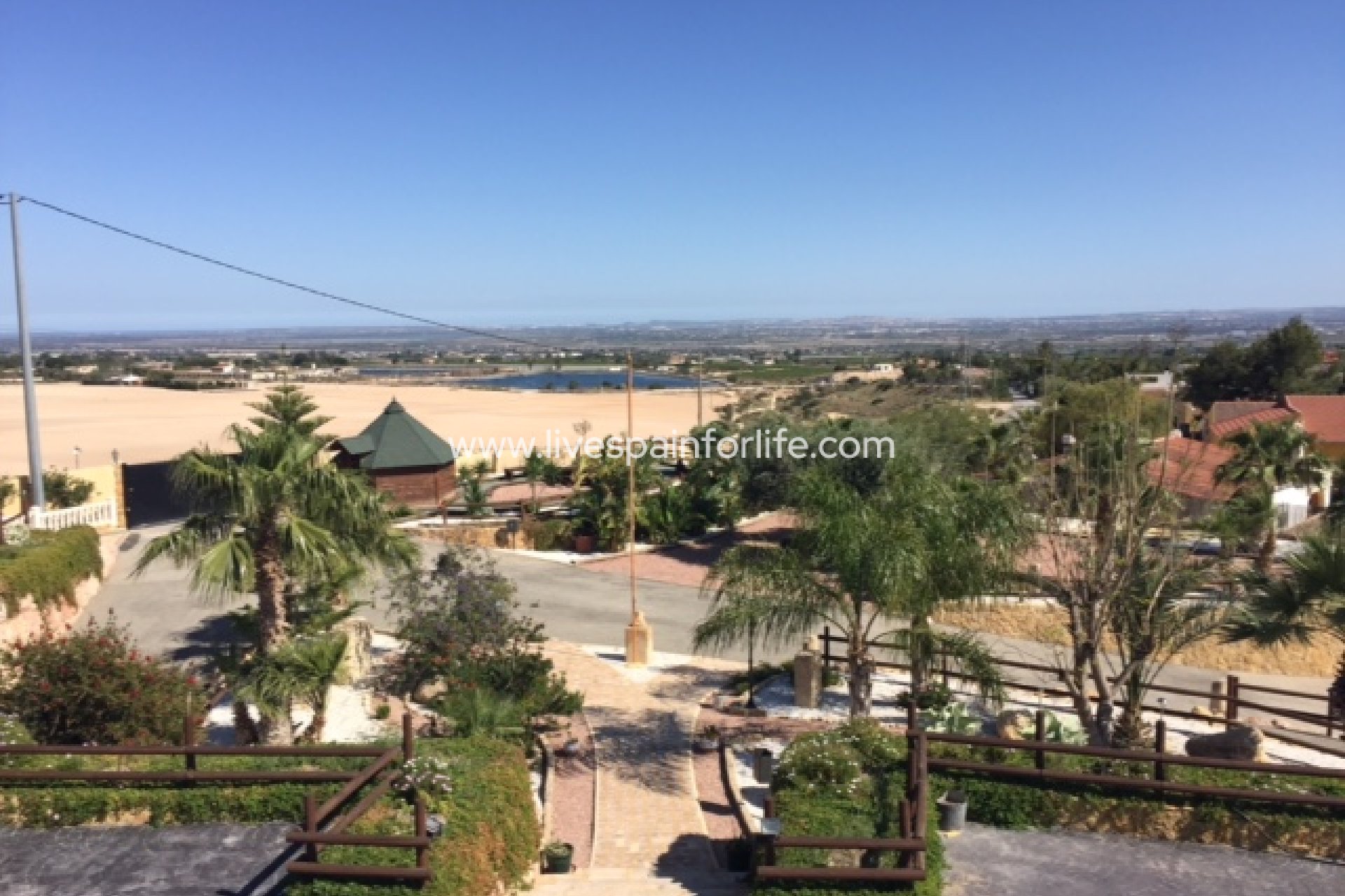 Resale - Country Property -
Albatera
