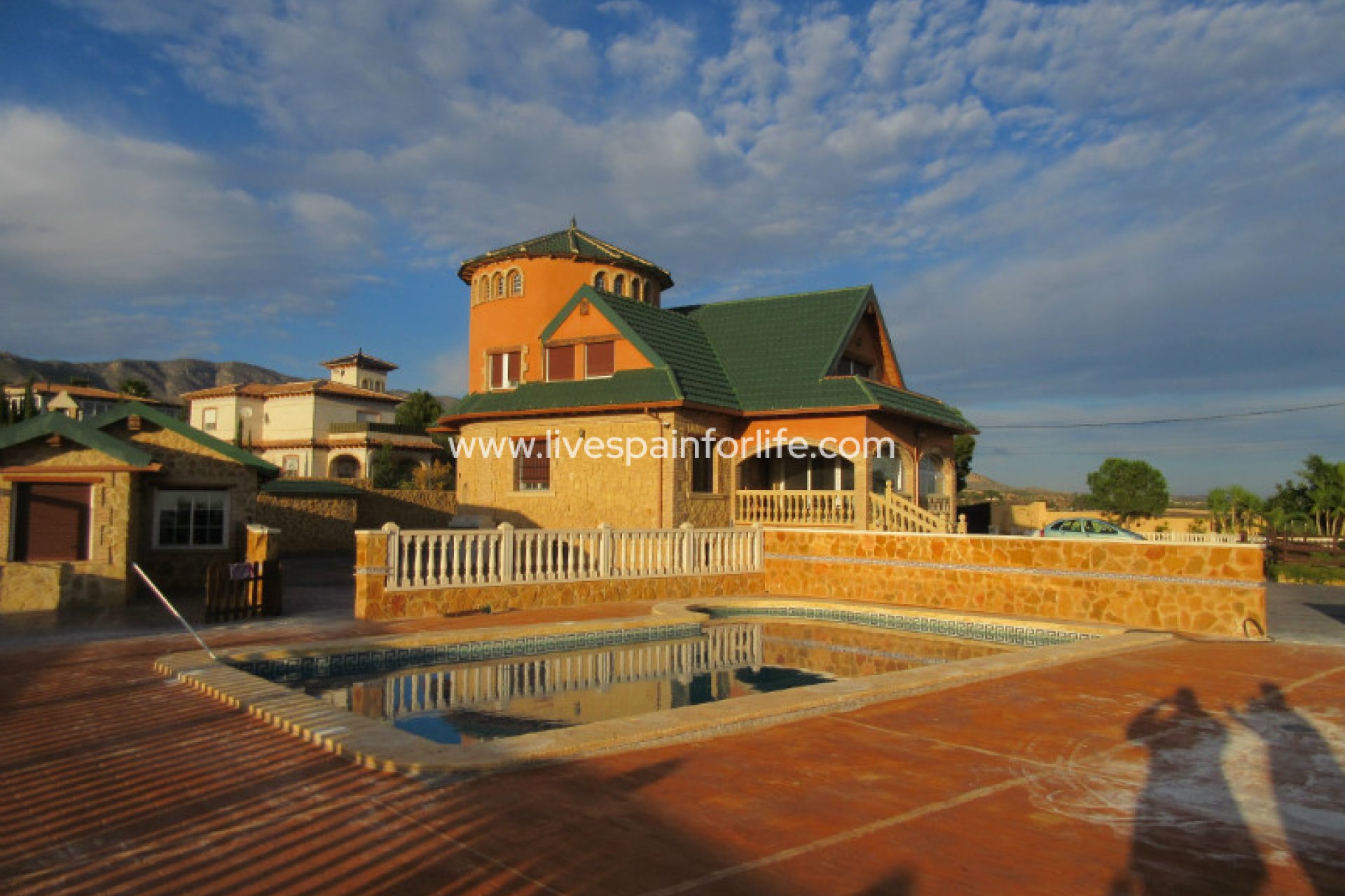 Resale - Country Property -
Albatera