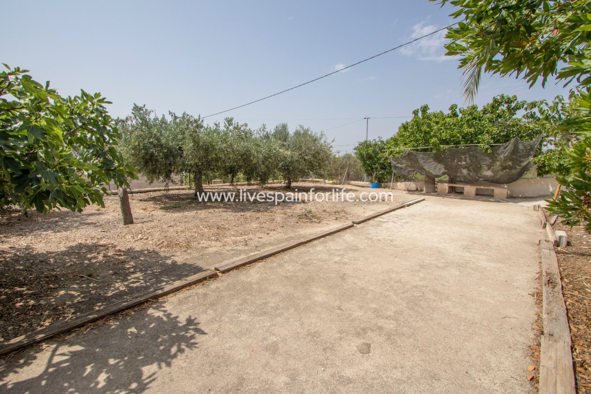 Resale - Country Property -
Albatera