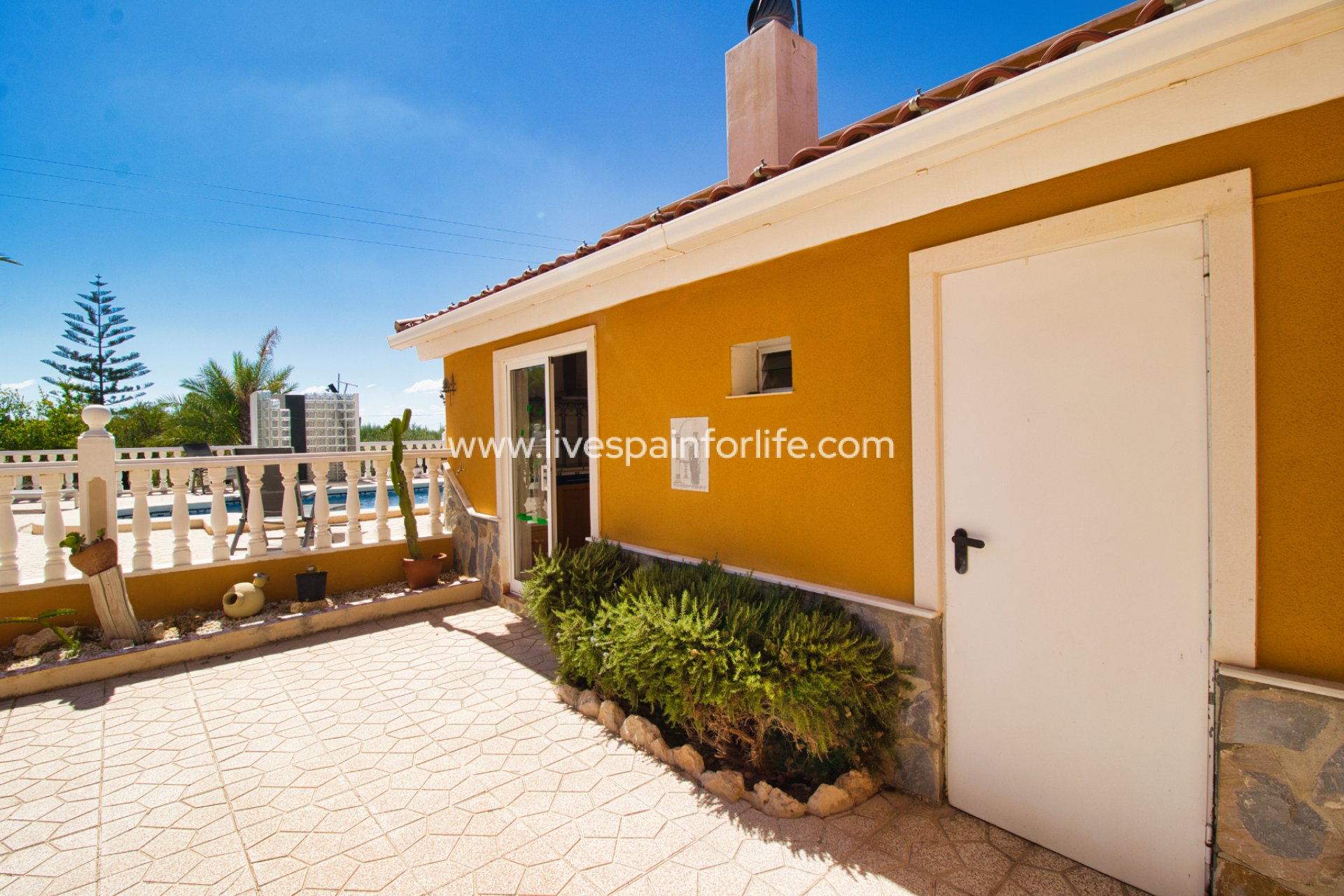 Resale - Country Property -
Albatera