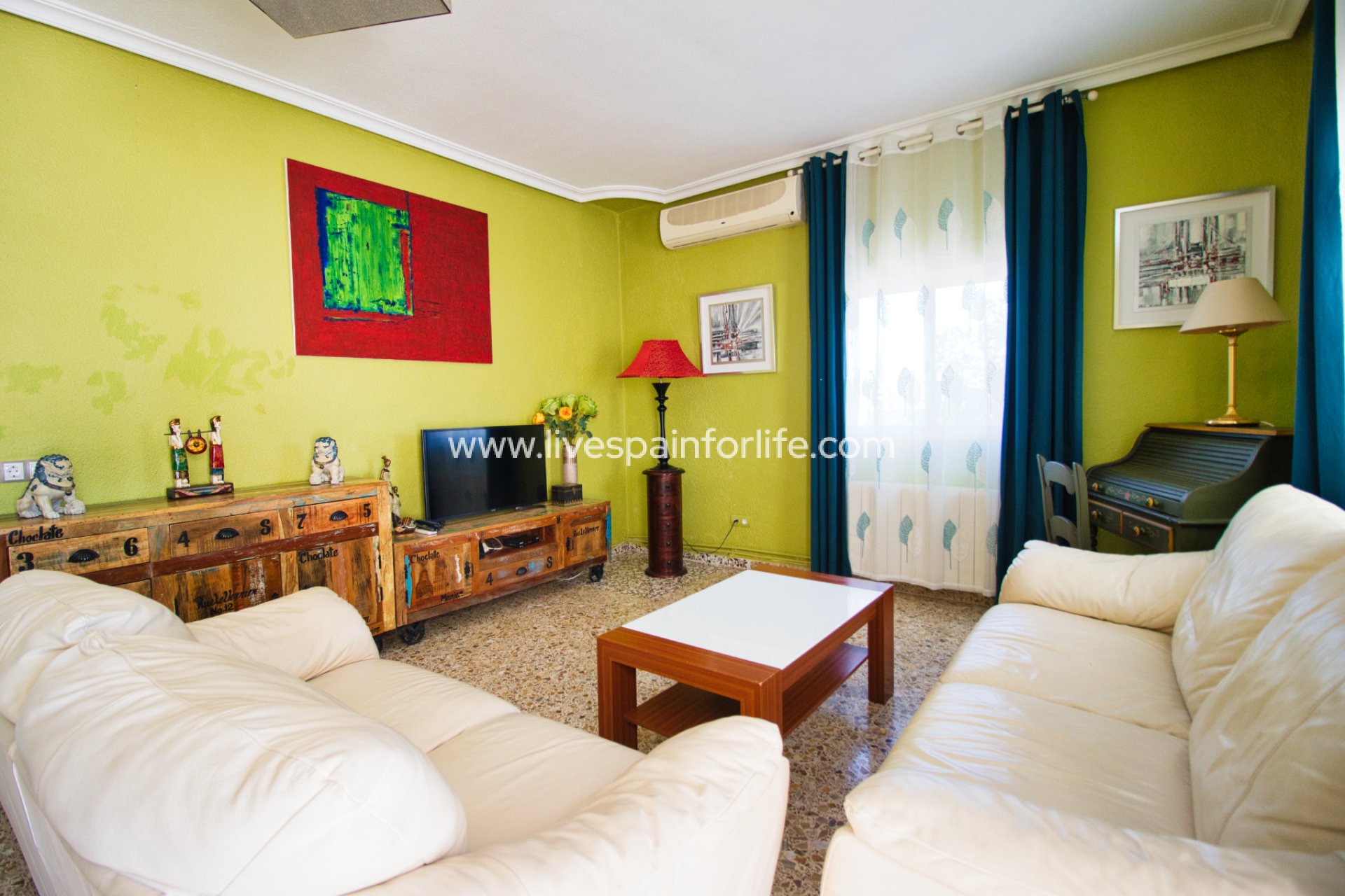 Resale - Country Property -
Albatera