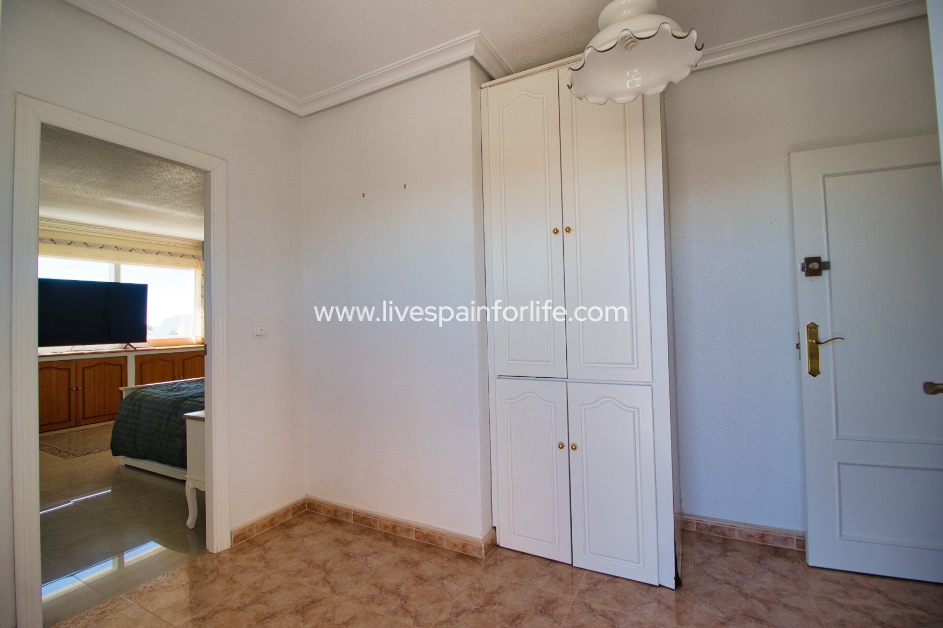 Resale - Country Property -
Albatera