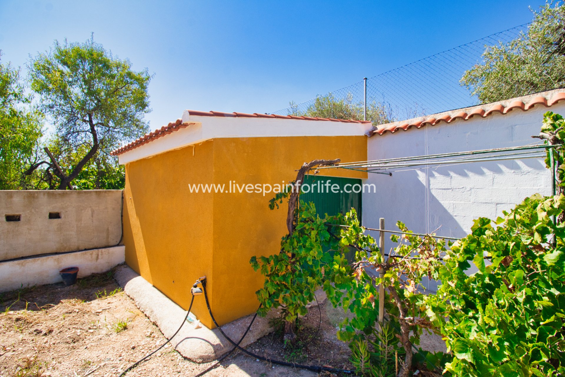 Resale - Country Property -
Albatera