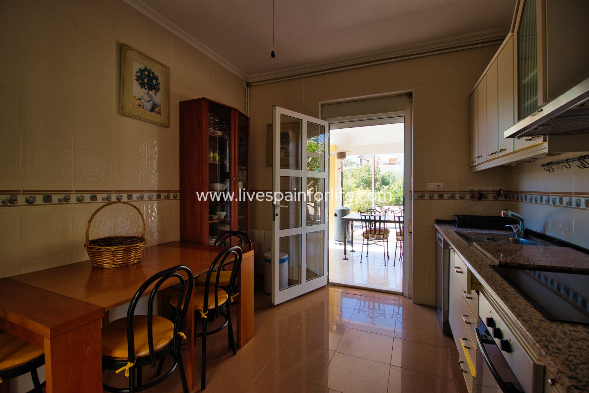 Resale - Country Property -
Albatera