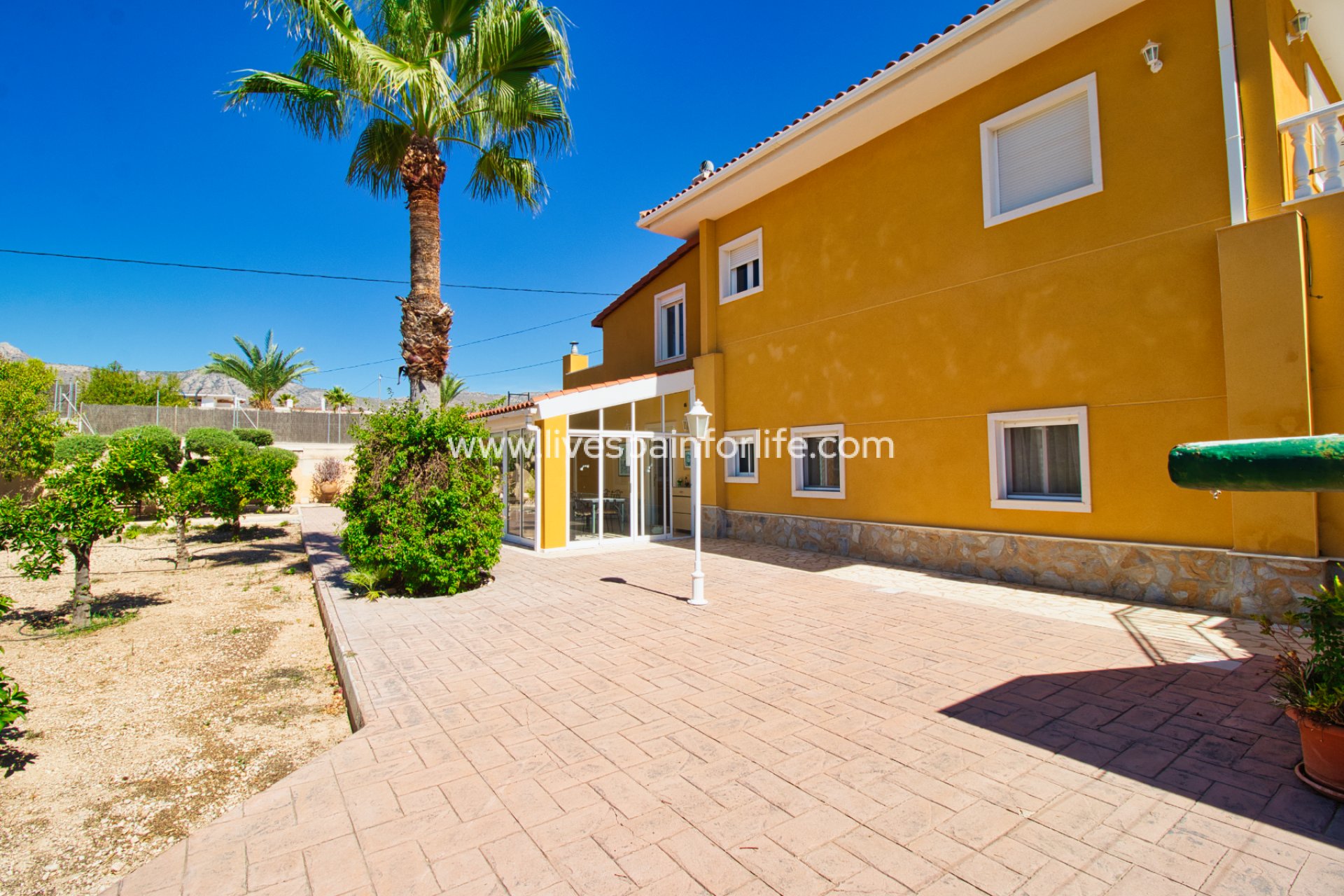 Resale - Country Property -
Albatera