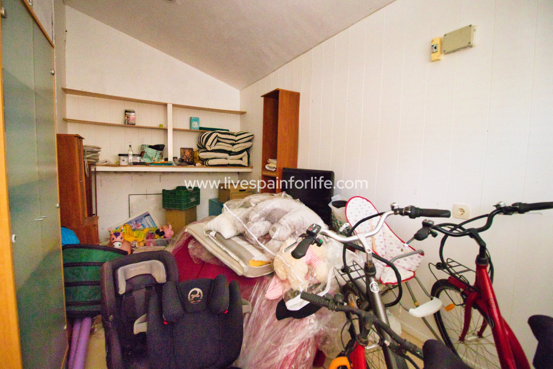 Resale - Country Property -
Albatera