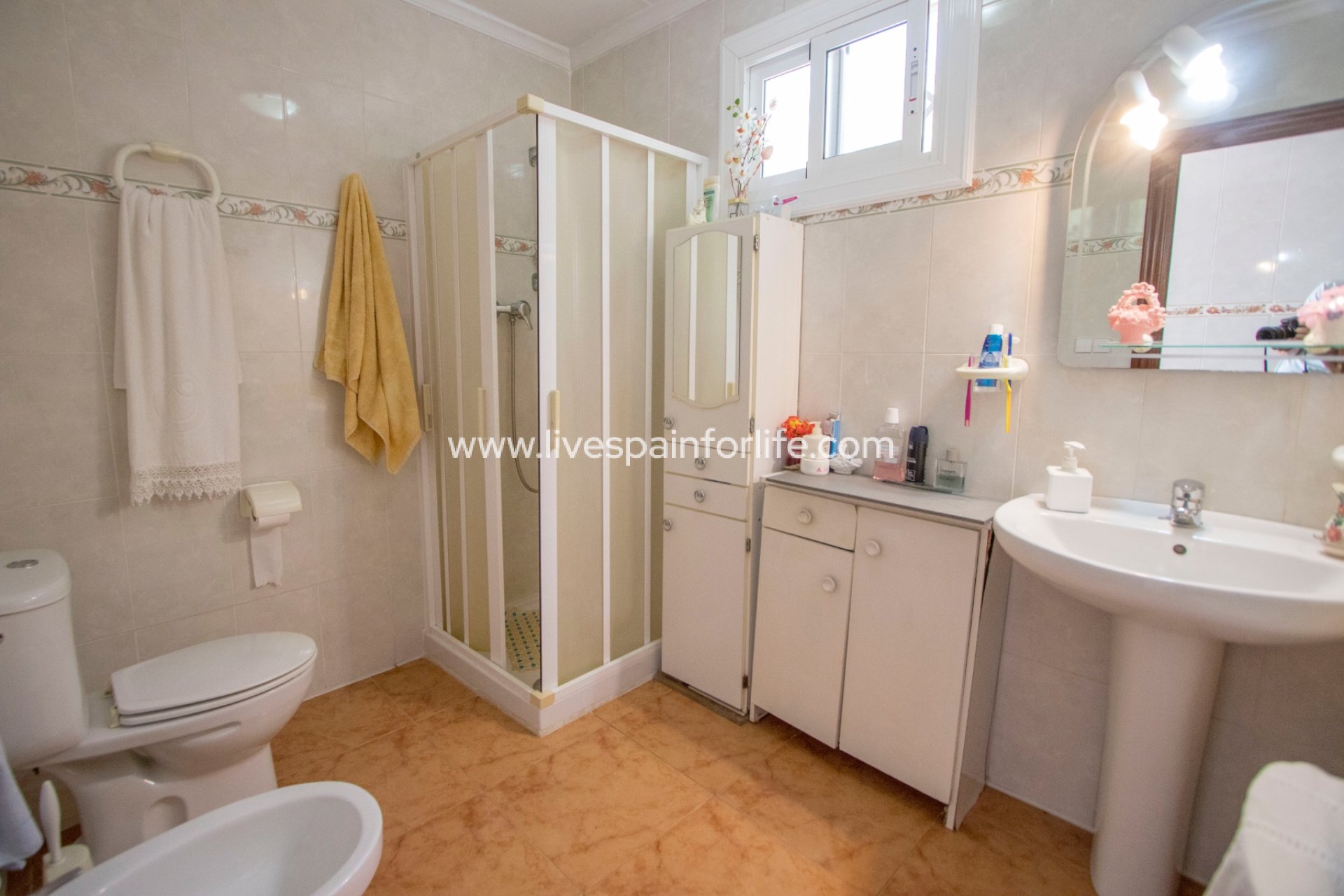 Resale - Country Property -
Albatera