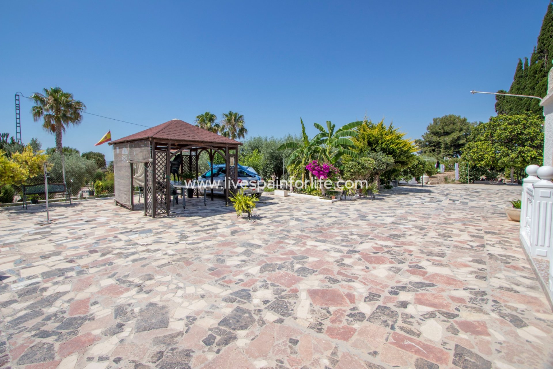 Resale - Country Property -
Albatera