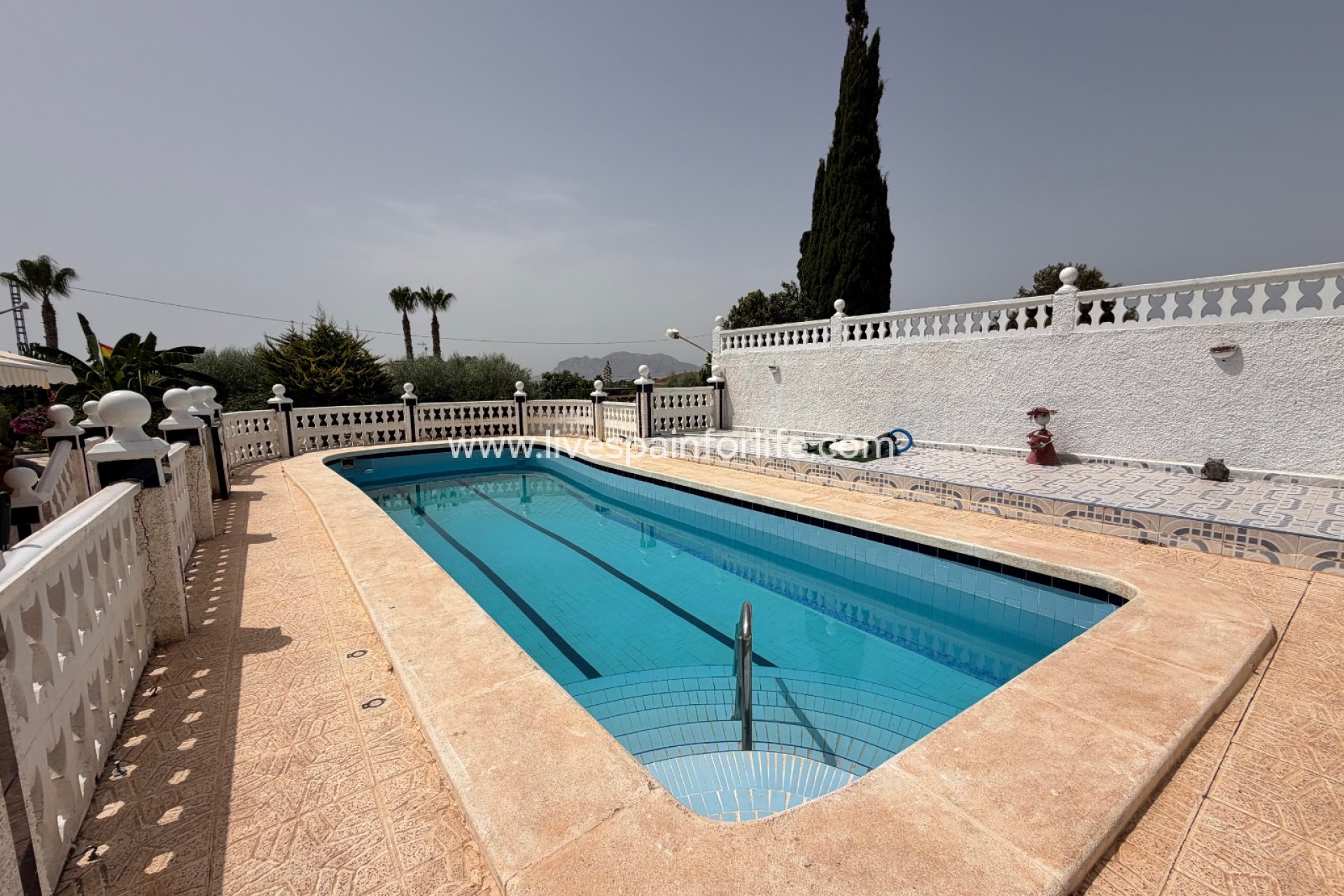 Resale - Country Property -
Albatera