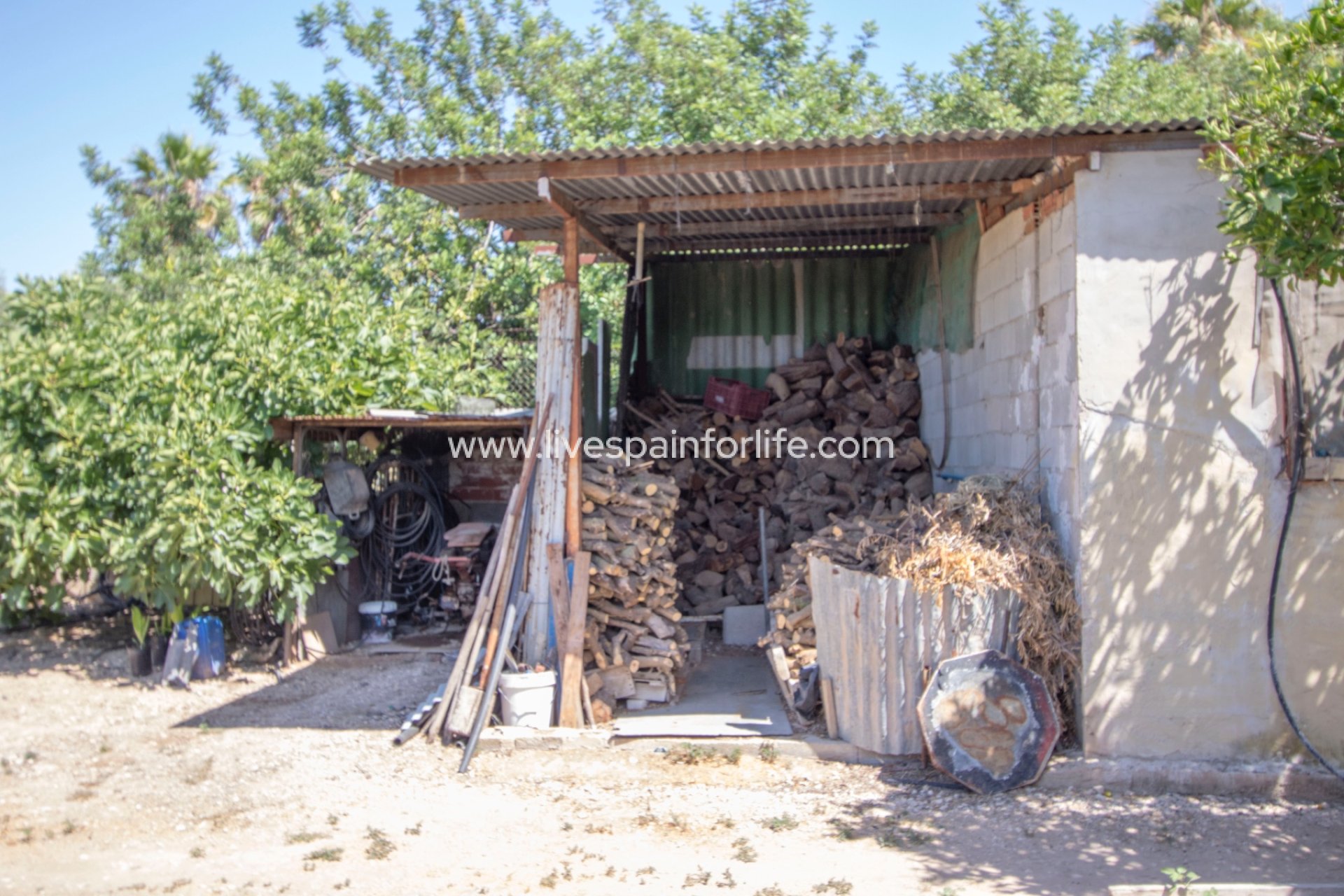 Resale - Country Property -
Albatera