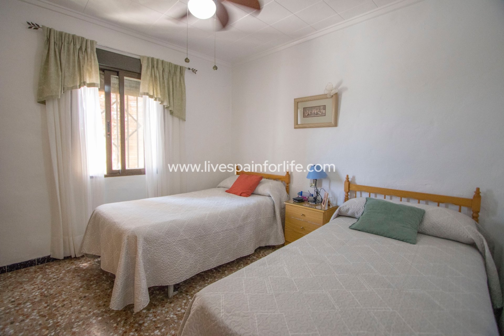 Resale - Country Property -
Albatera