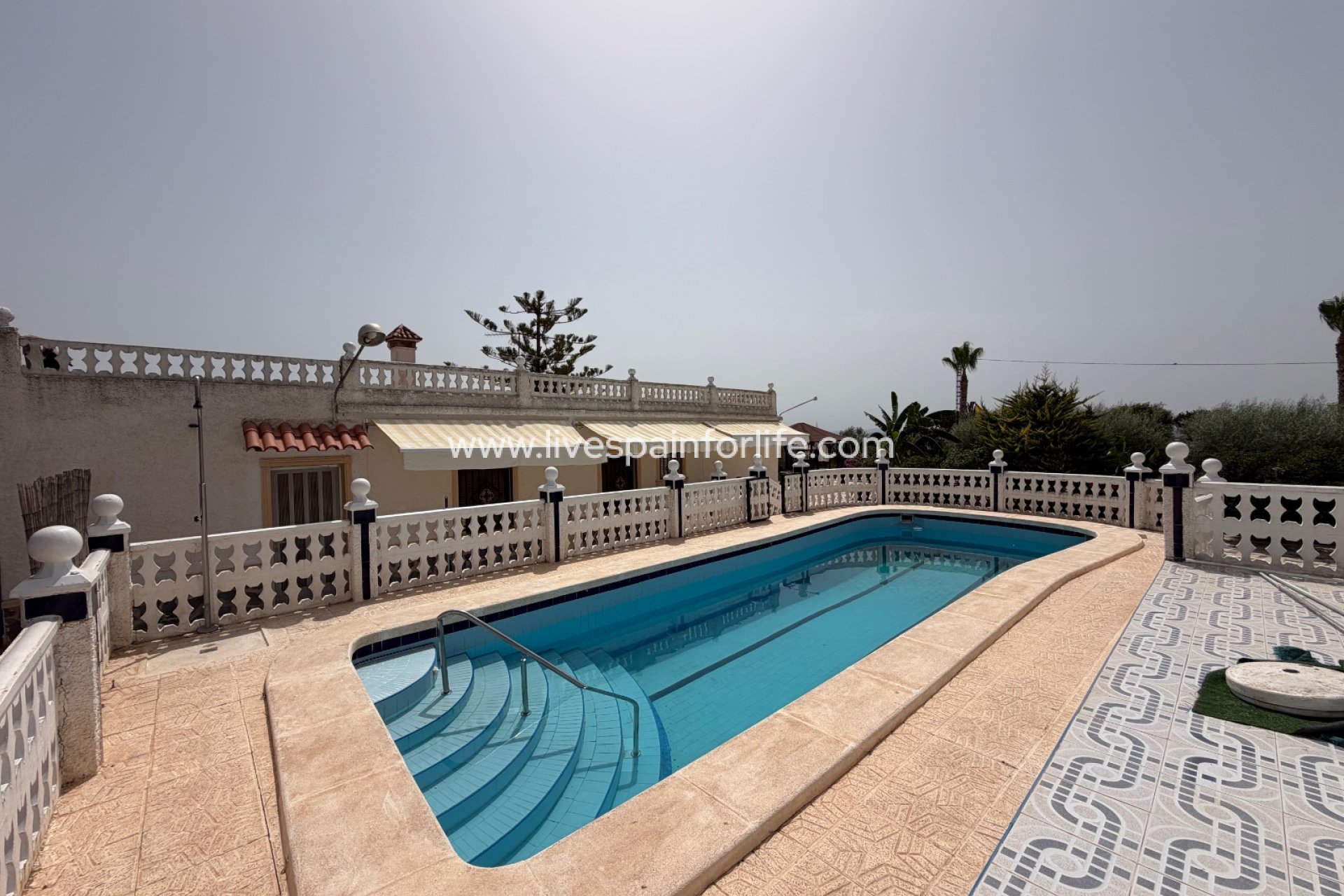 Resale - Country Property -
Albatera