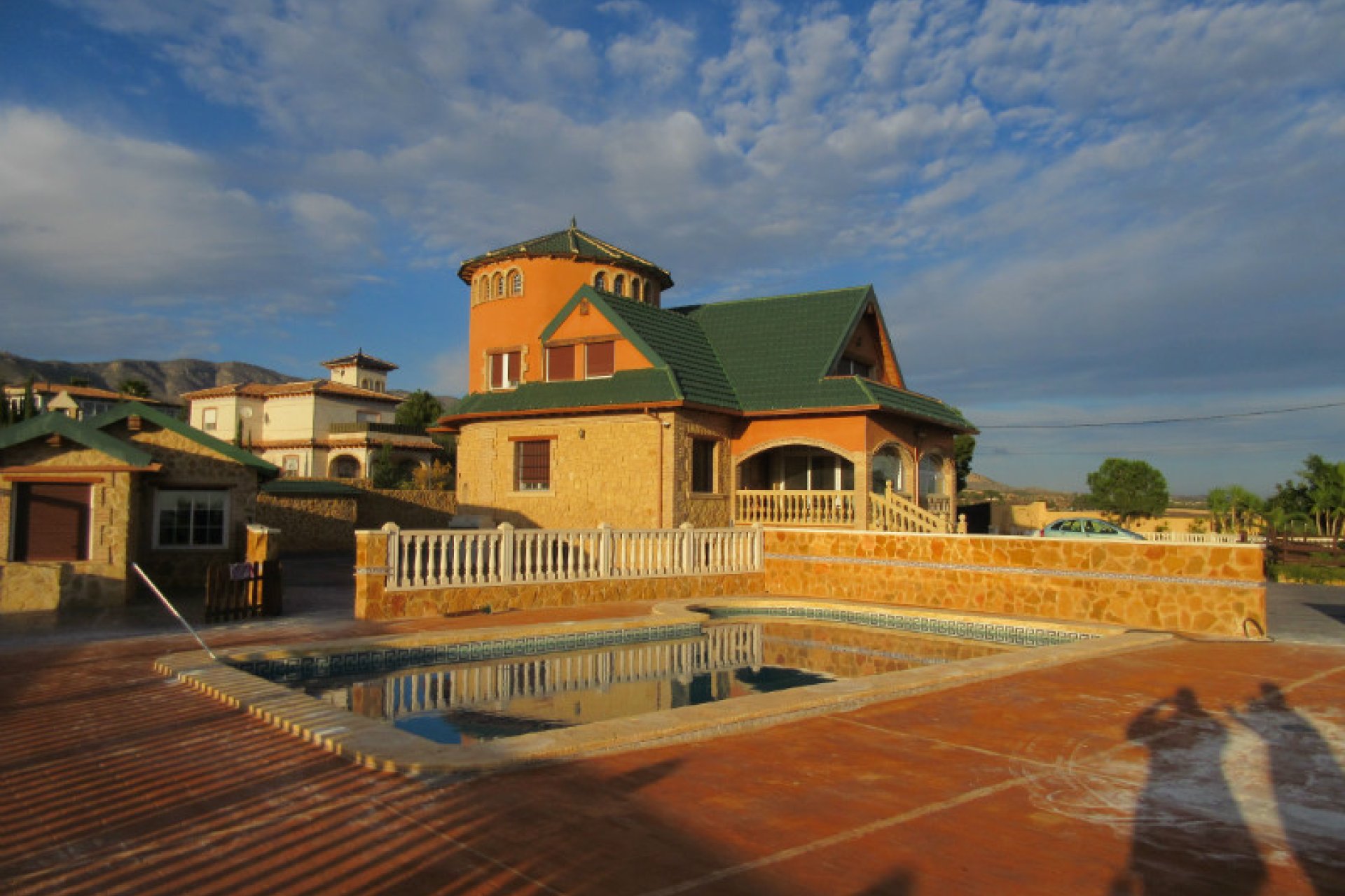 Resale - Country Property -
Alicante