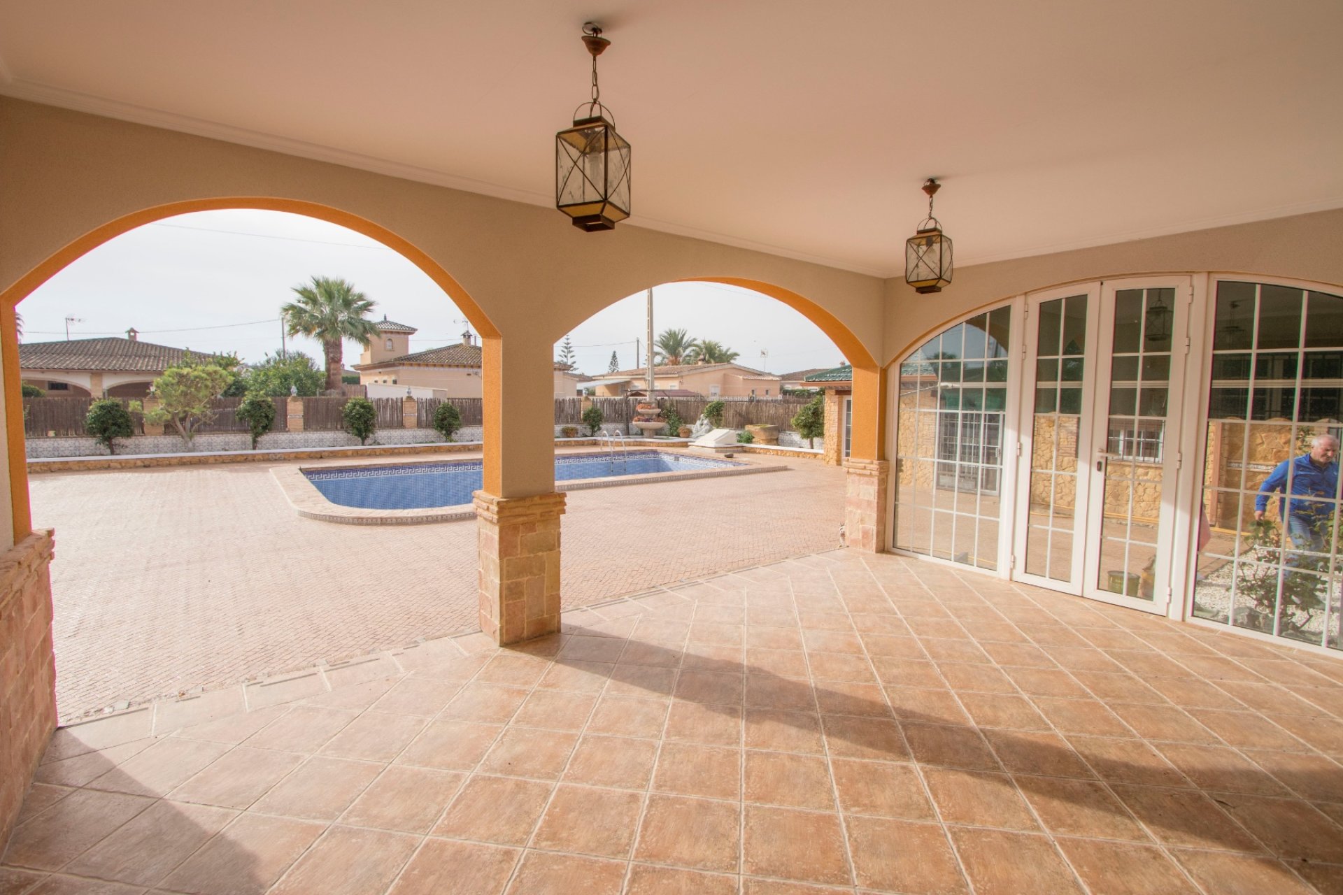 Resale - Country Property -
Alicante