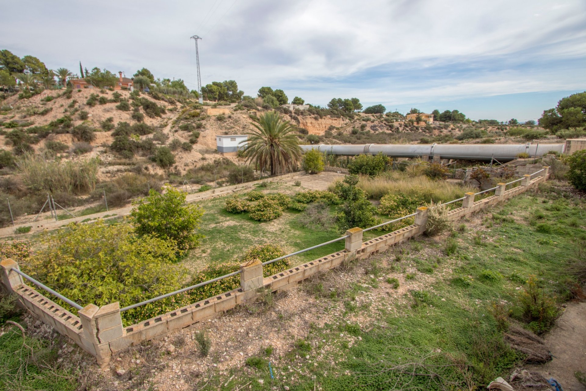 Resale - Country Property -
Alicante