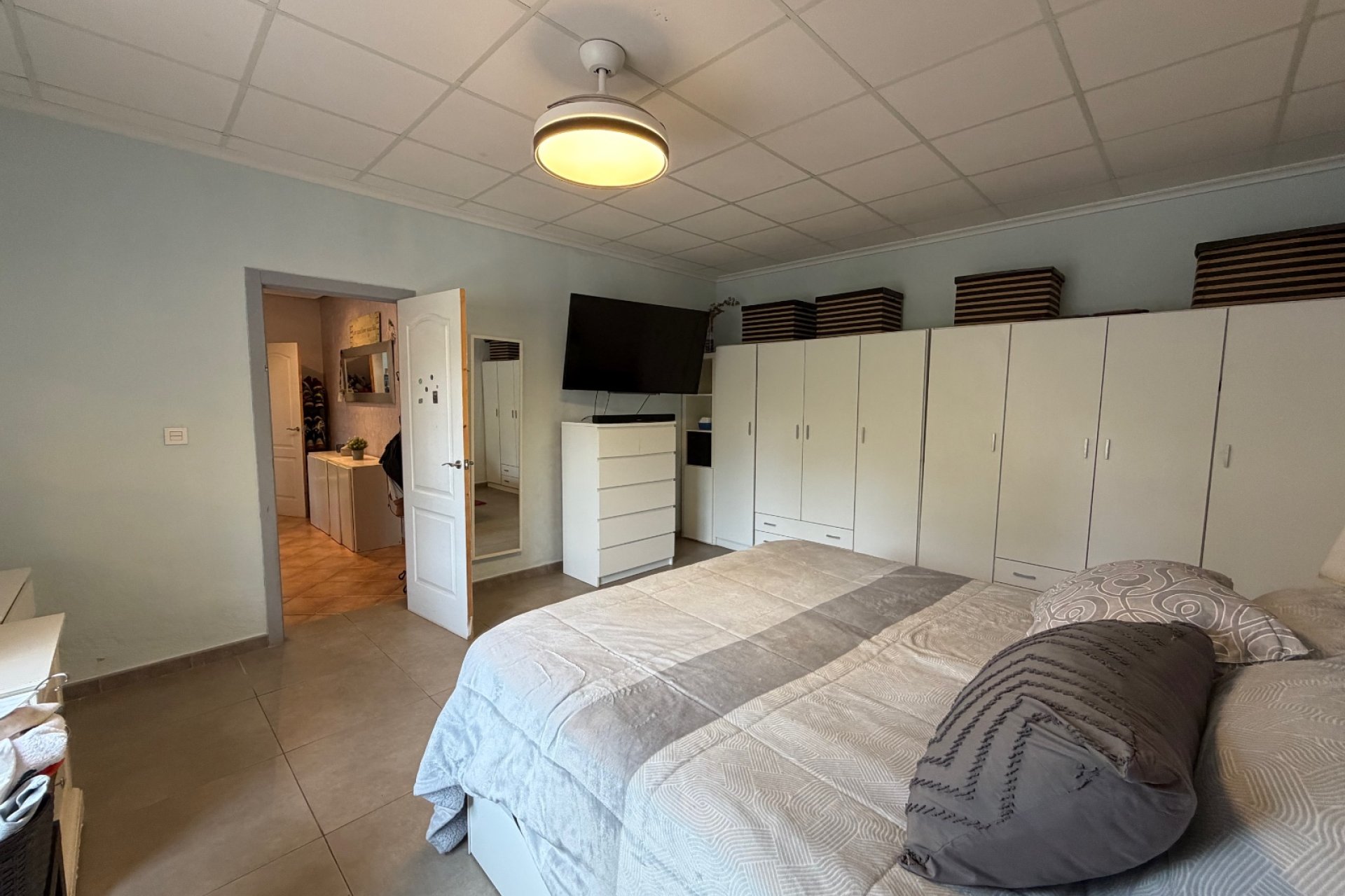 Resale - Country Property -
Alicante