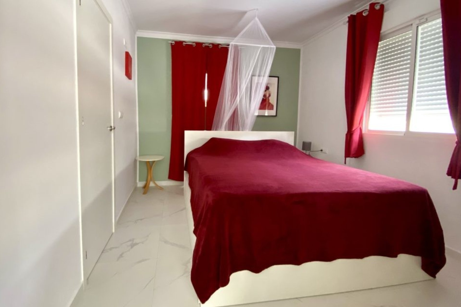 Resale - Country Property -
Alicante