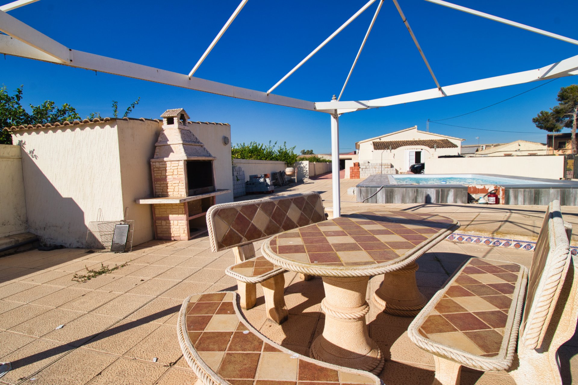 Resale - Country Property -
Alicante
