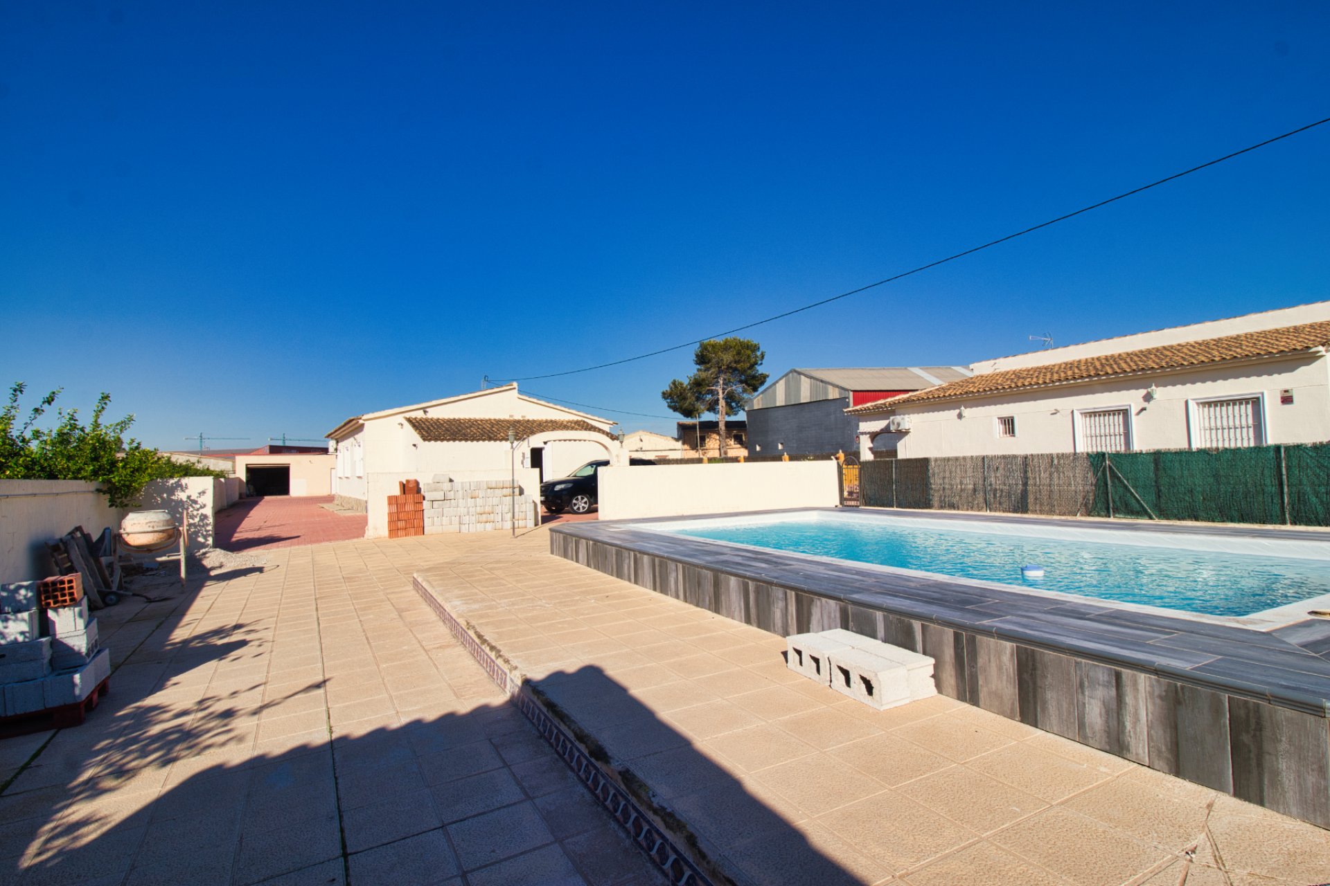 Resale - Country Property -
Alicante