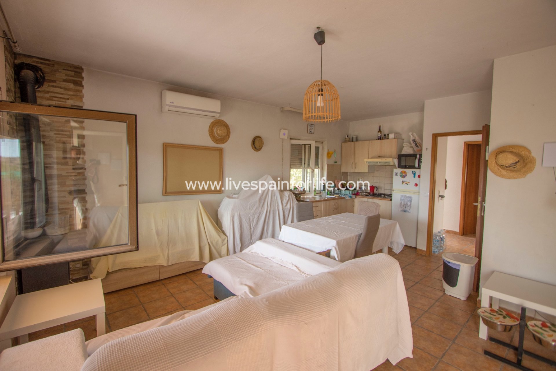 Resale - Country Property -
Alicante