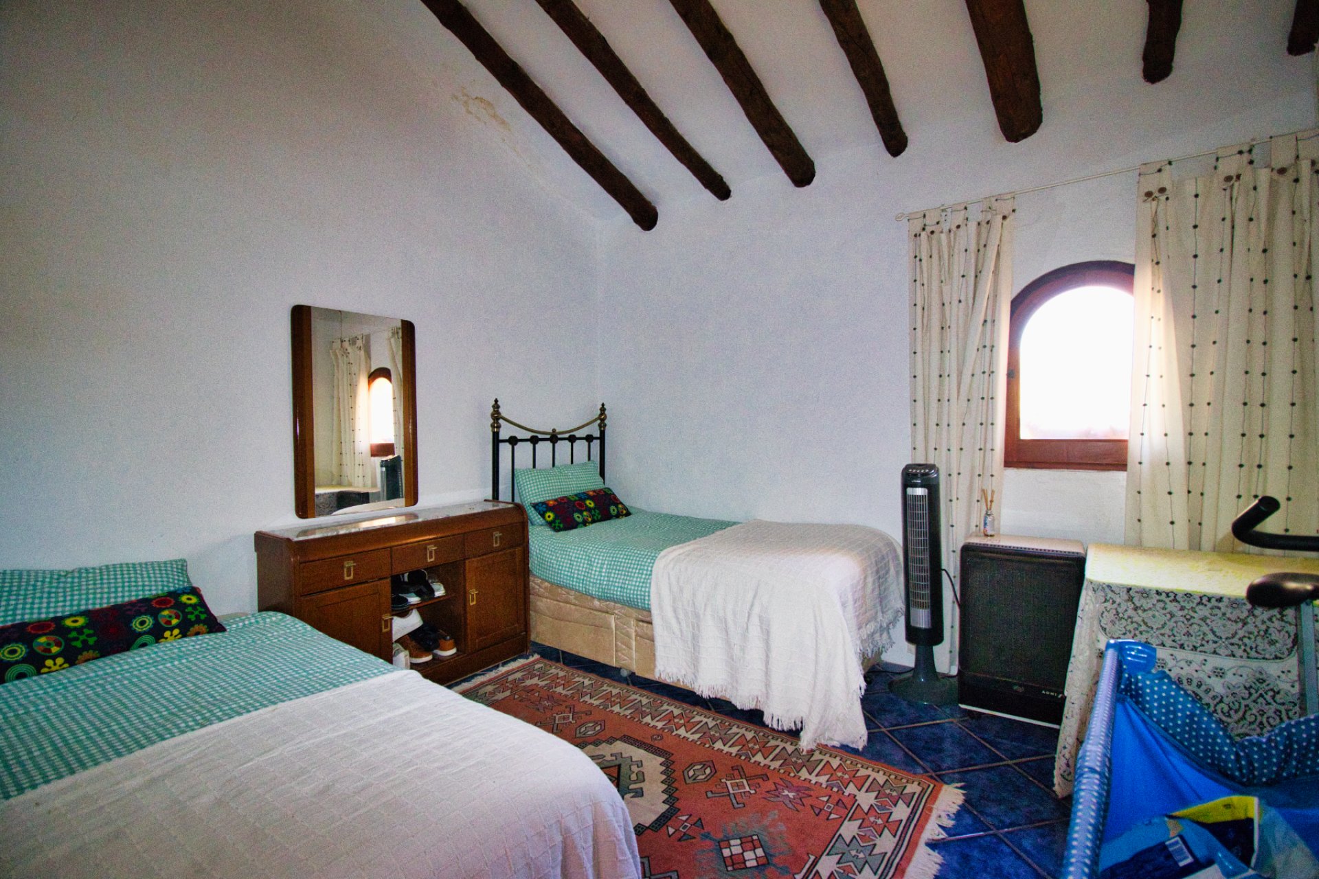 Resale - Country Property -
Alicante