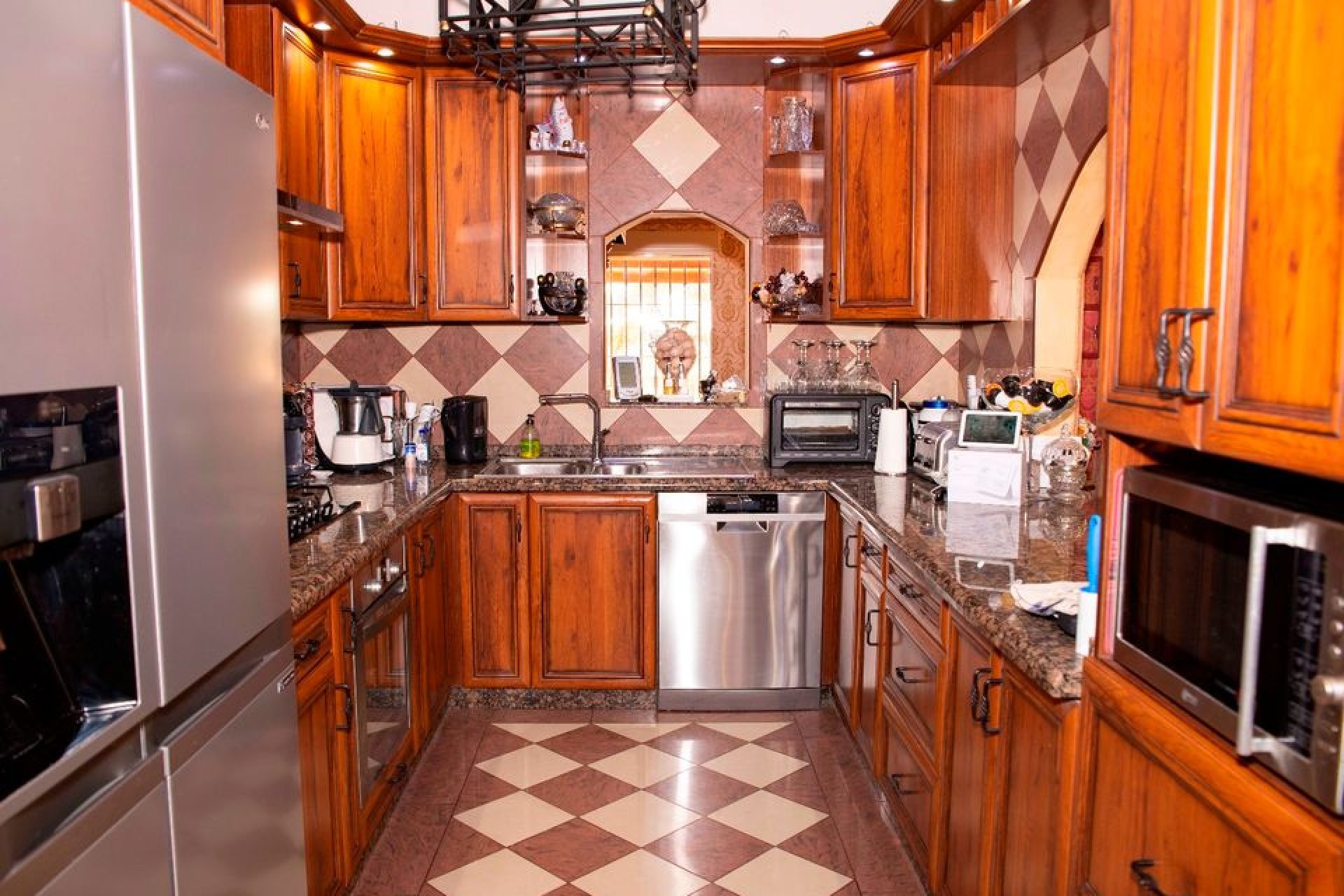 Resale - Country Property -
Alicante