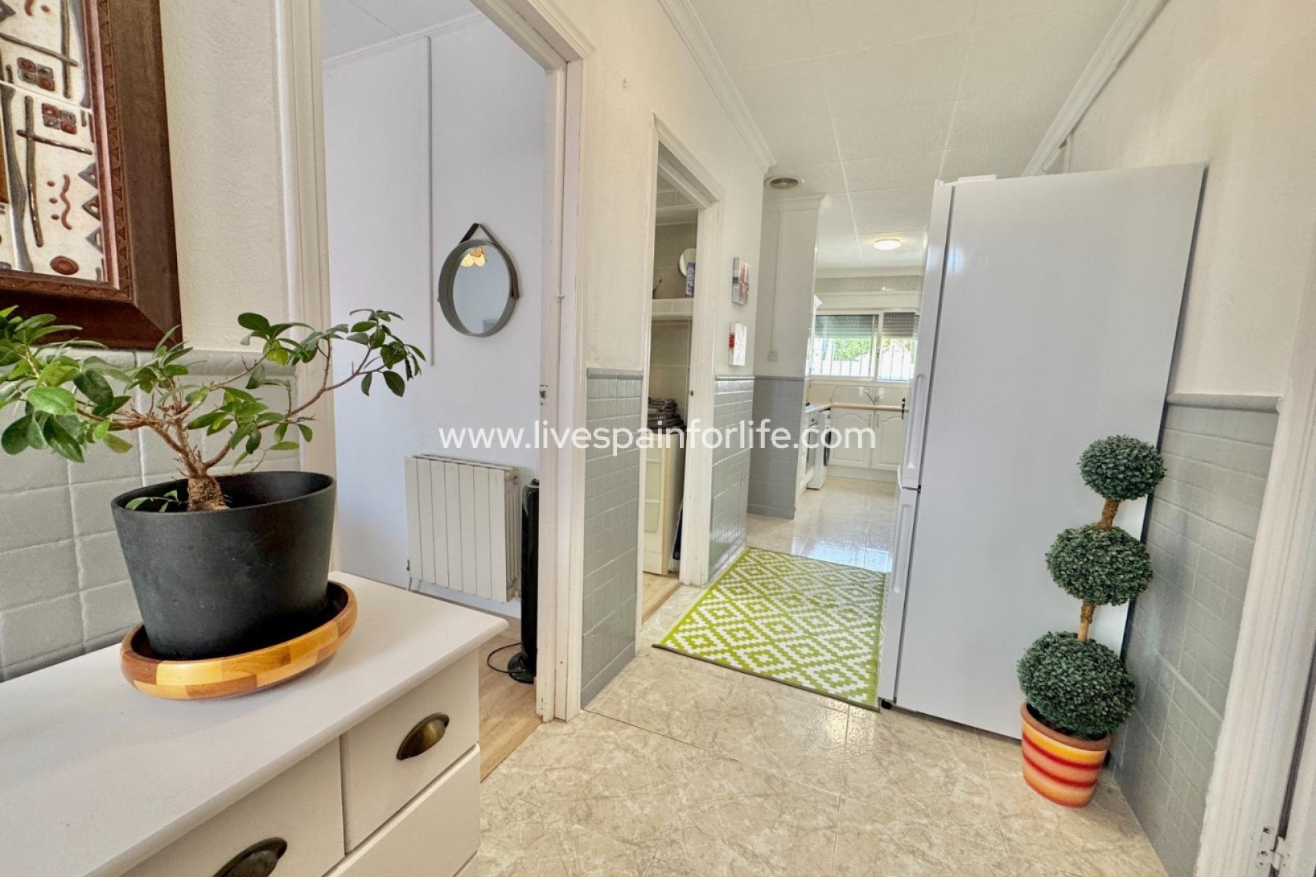 Resale - Country Property -
Alicante