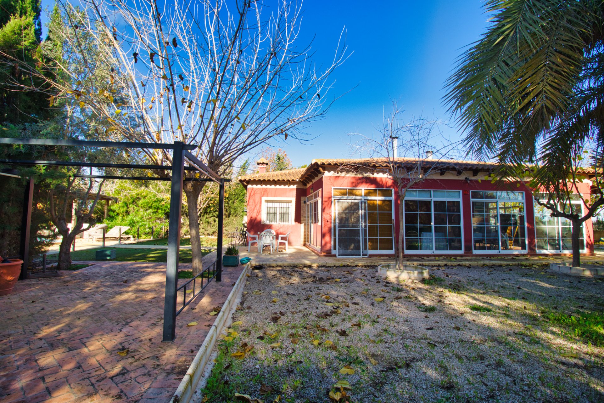 Resale - Country Property -
Alicante