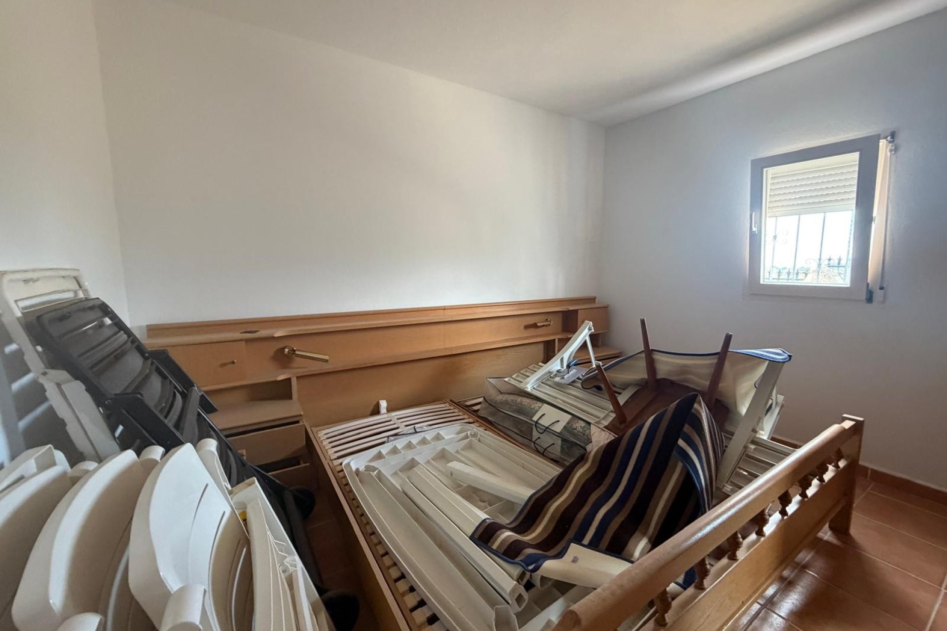 Resale - Country Property -
Alicante