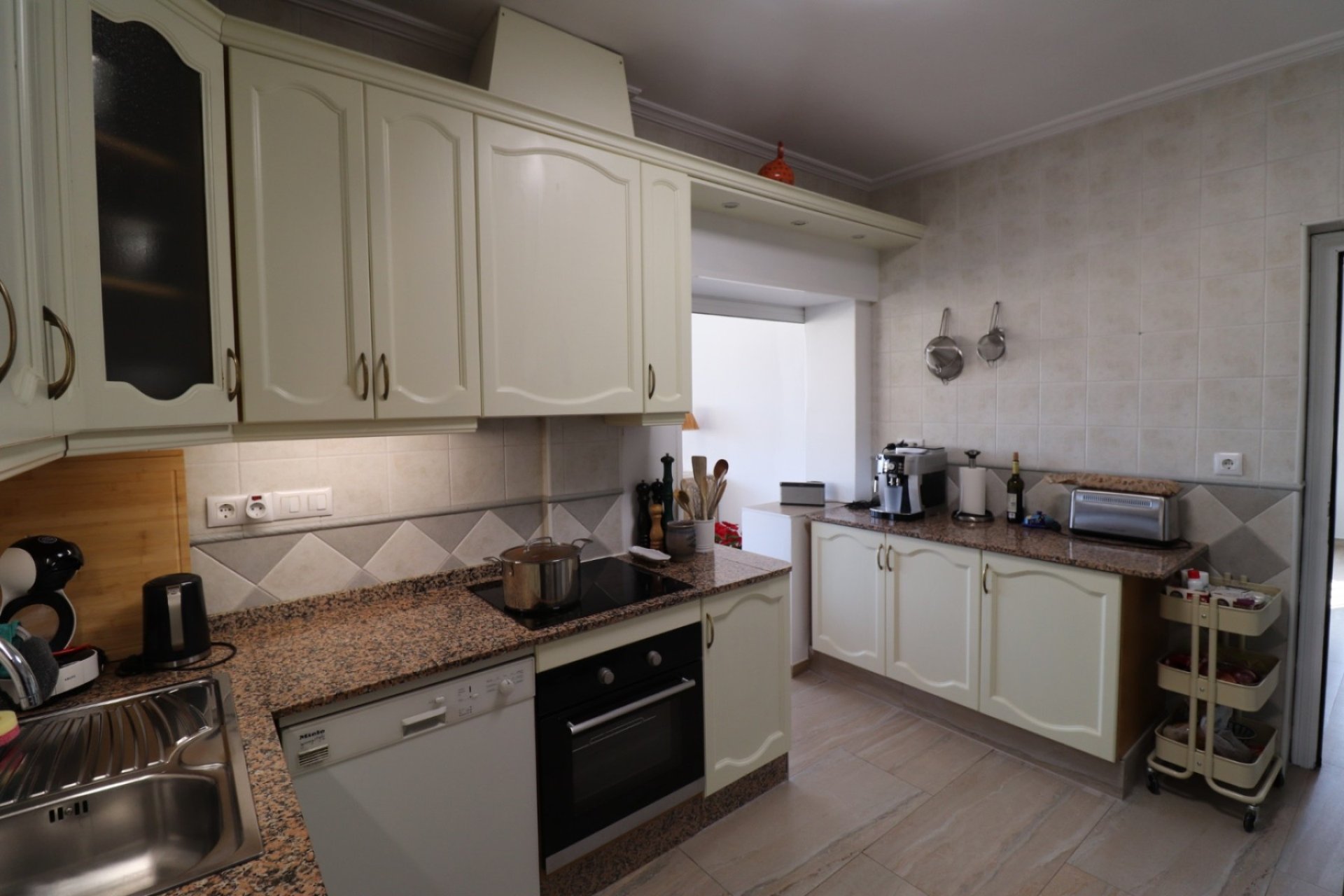 Resale - Country Property -
Alicante