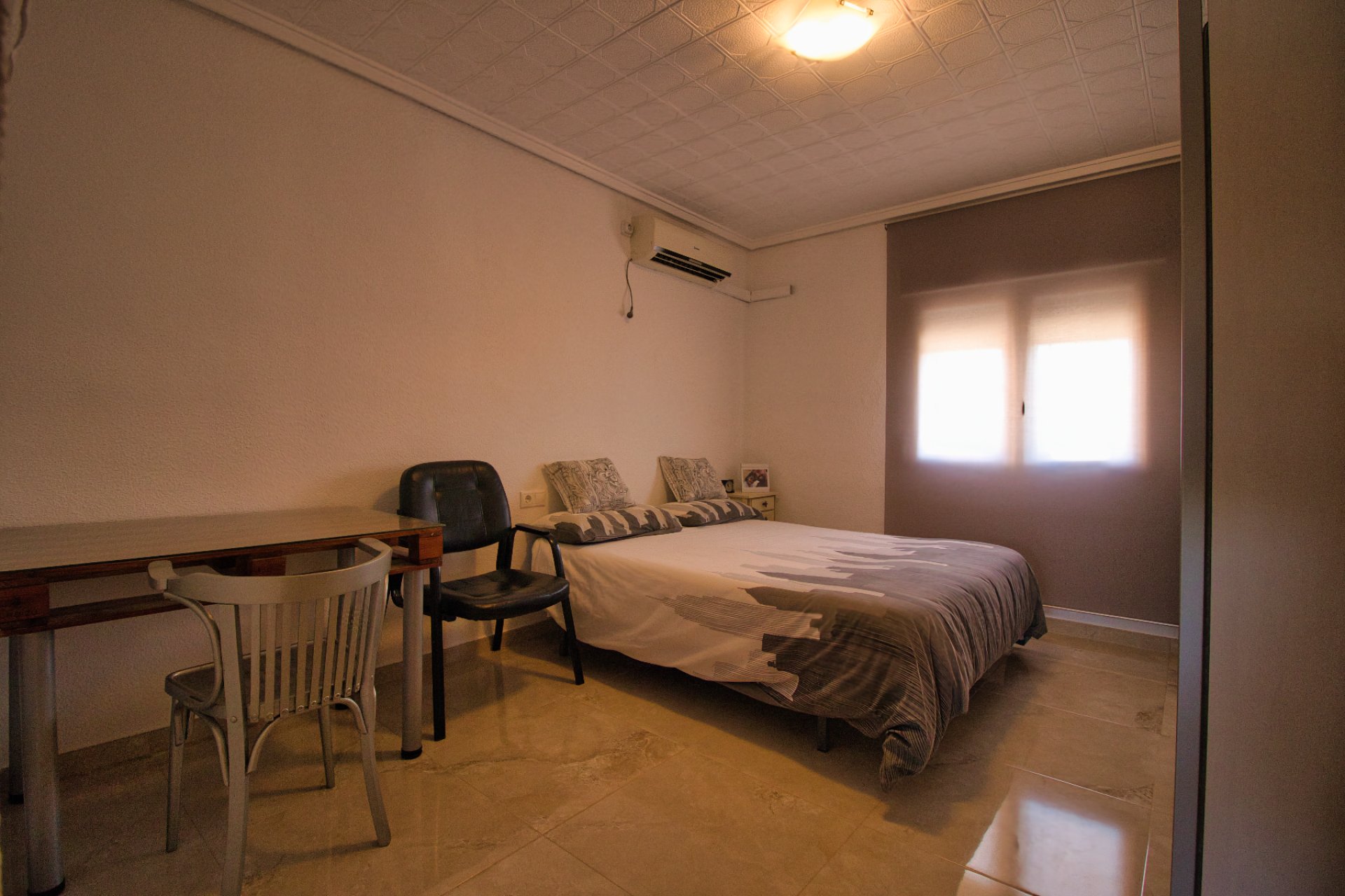 Resale - Country Property -
Alicante