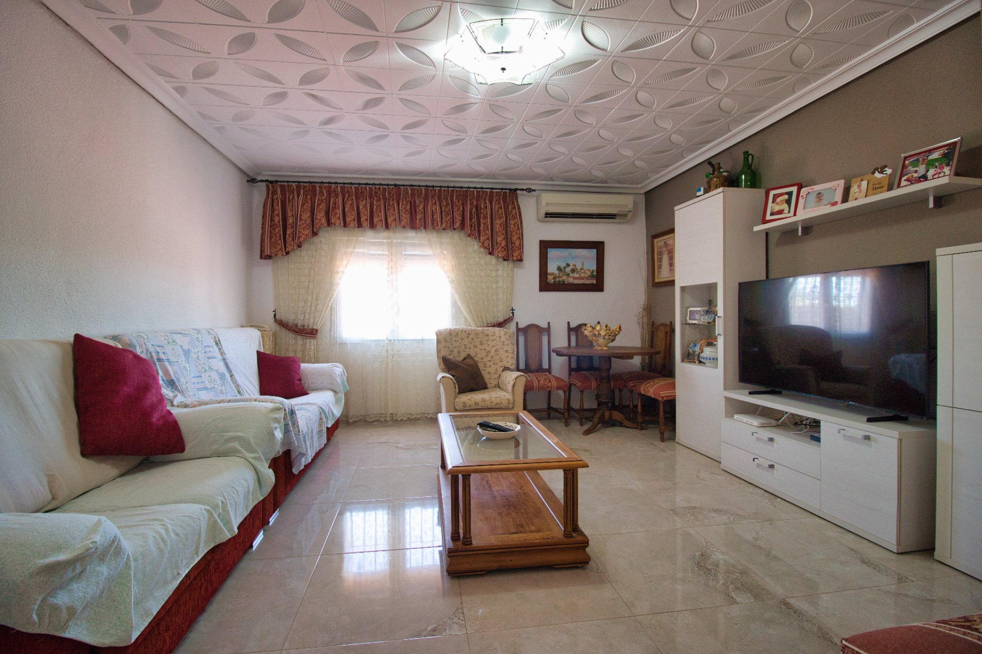 Resale - Country Property -
Alicante