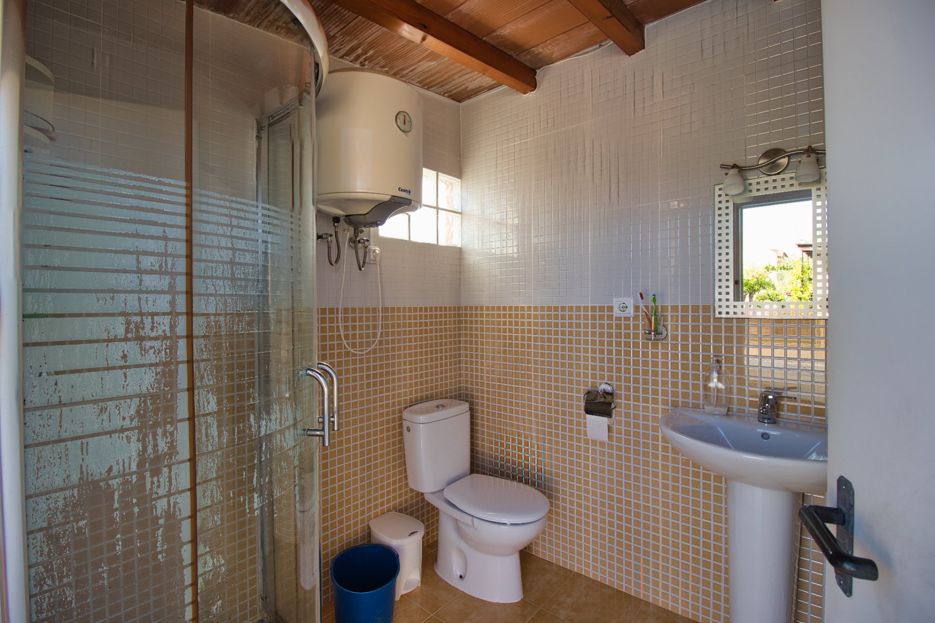 Resale - Country Property -
Alicante