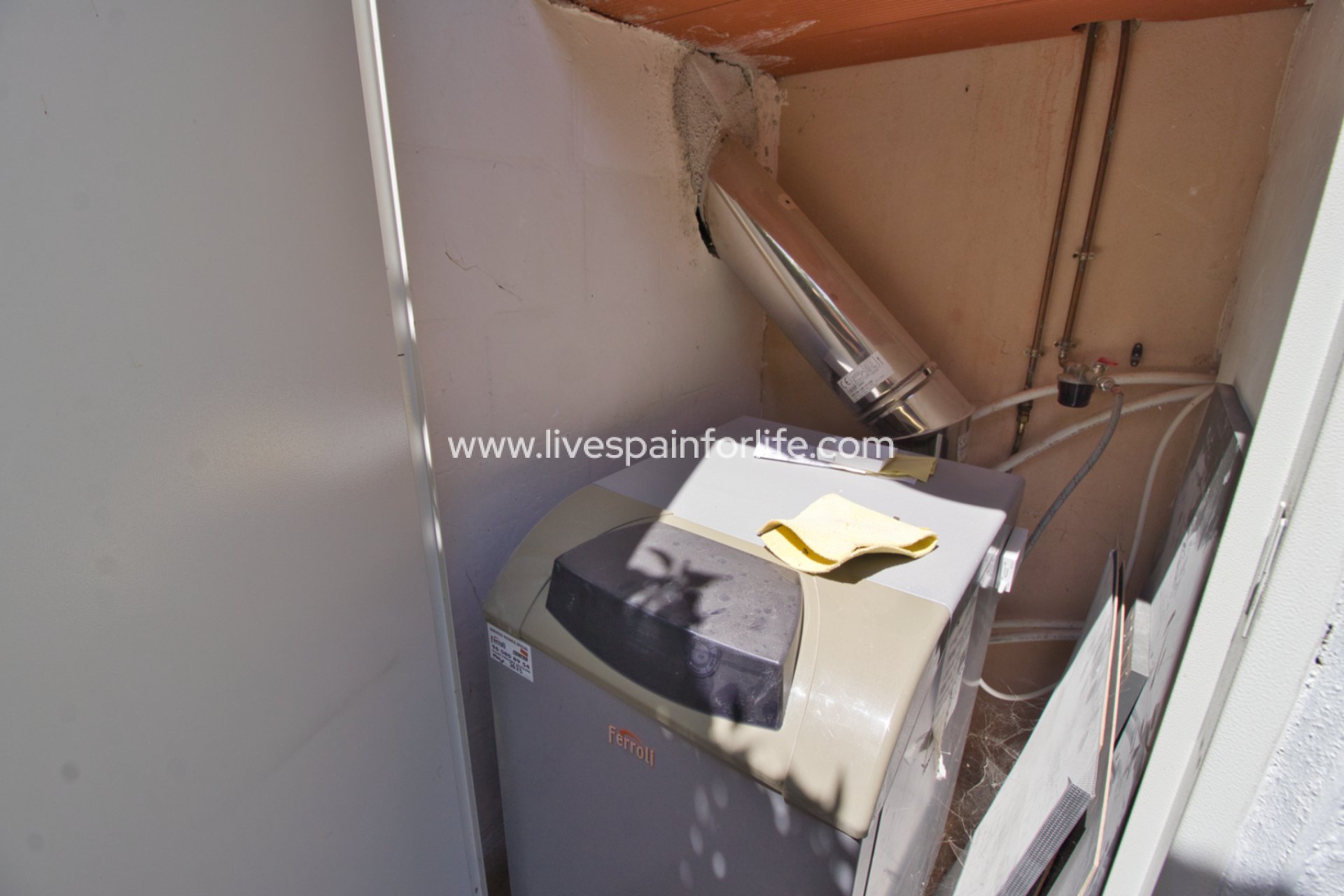 Resale - Country Property -
Alicante