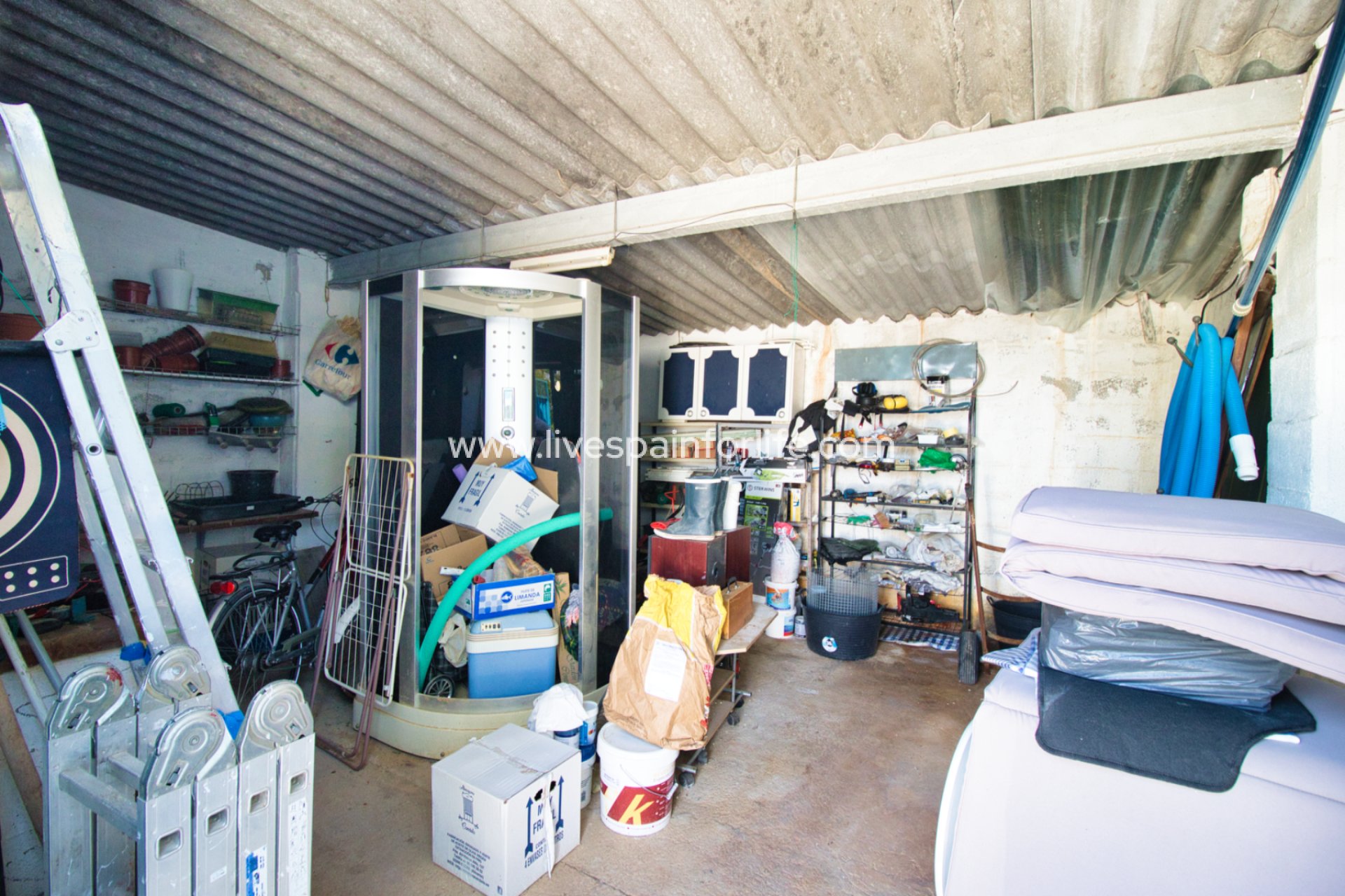 Resale - Country Property -
Alicante