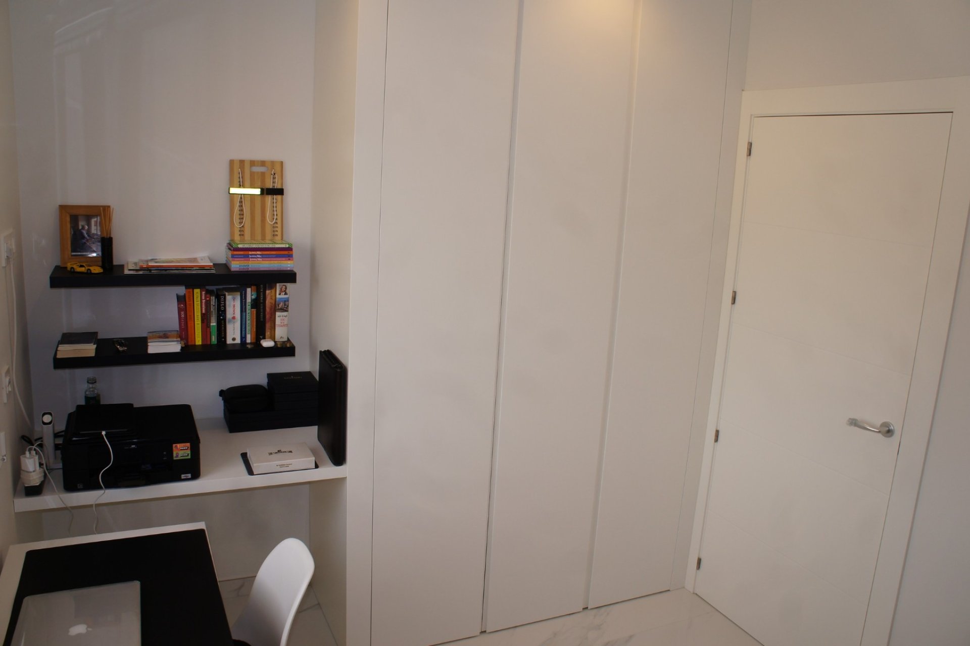 Resale - Country Property -
Alicante