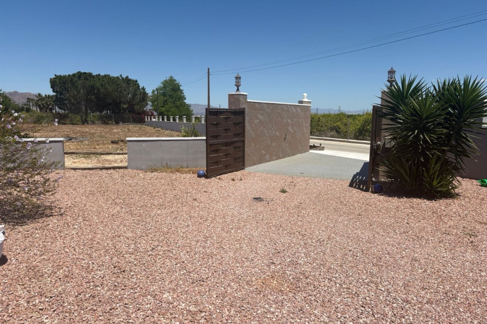 Resale - Country Property -
Alicante