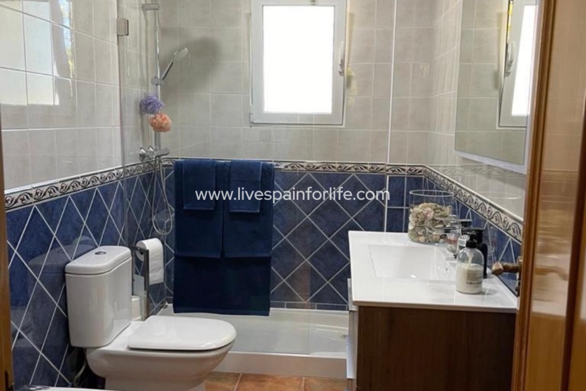 Resale - Country Property -
Alicante