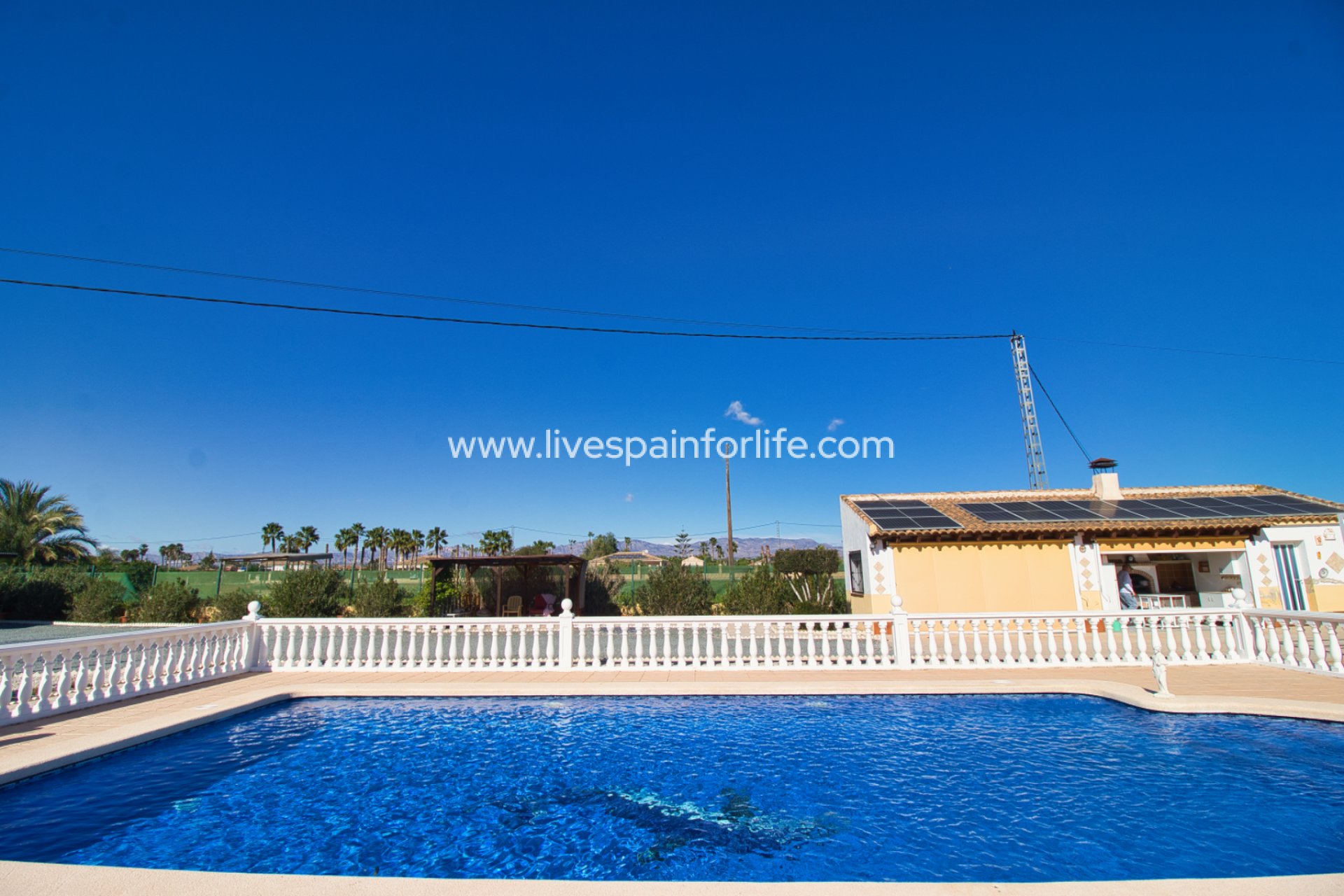 Resale - Country Property -
Alicante