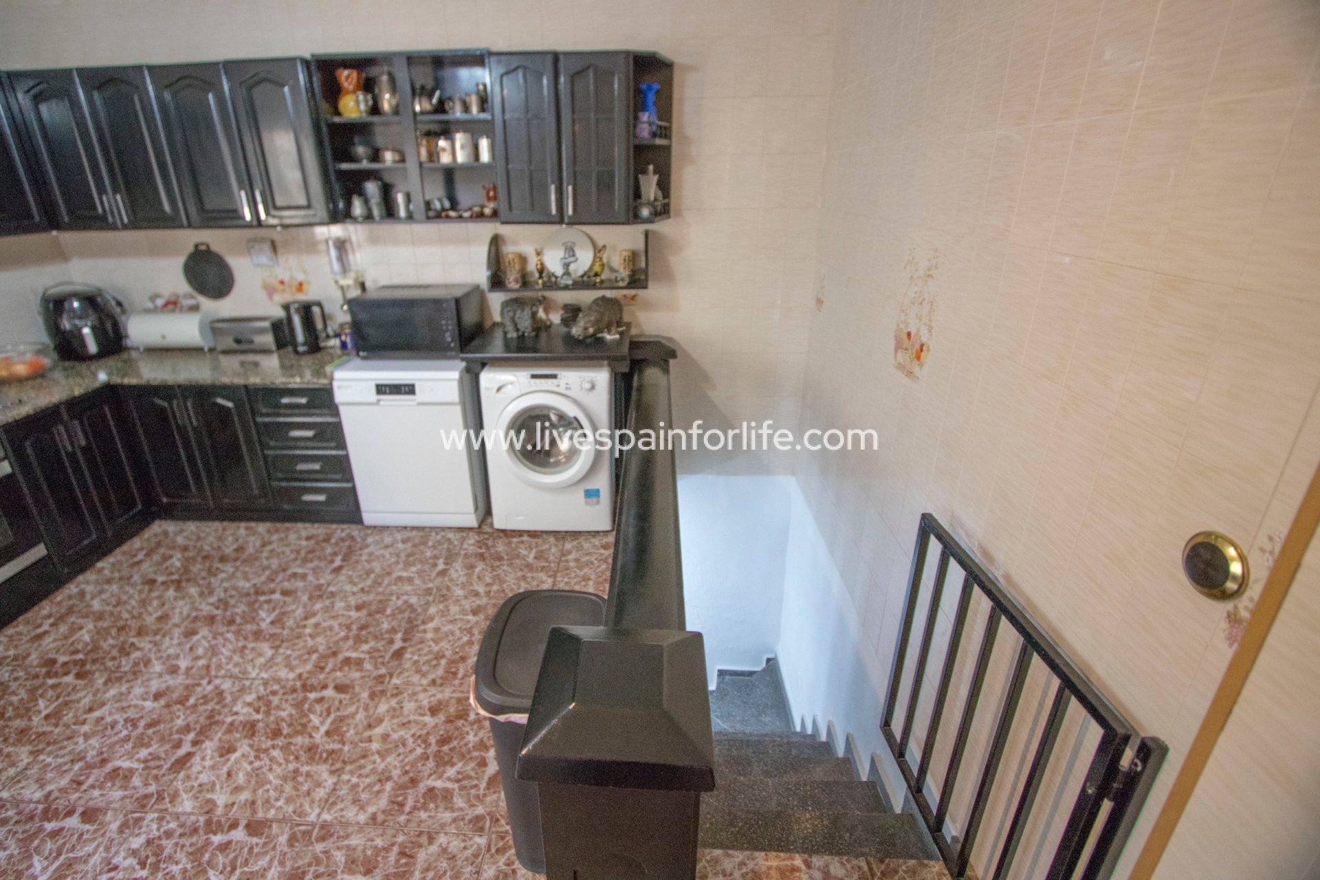 Resale - Country Property -
Alicante