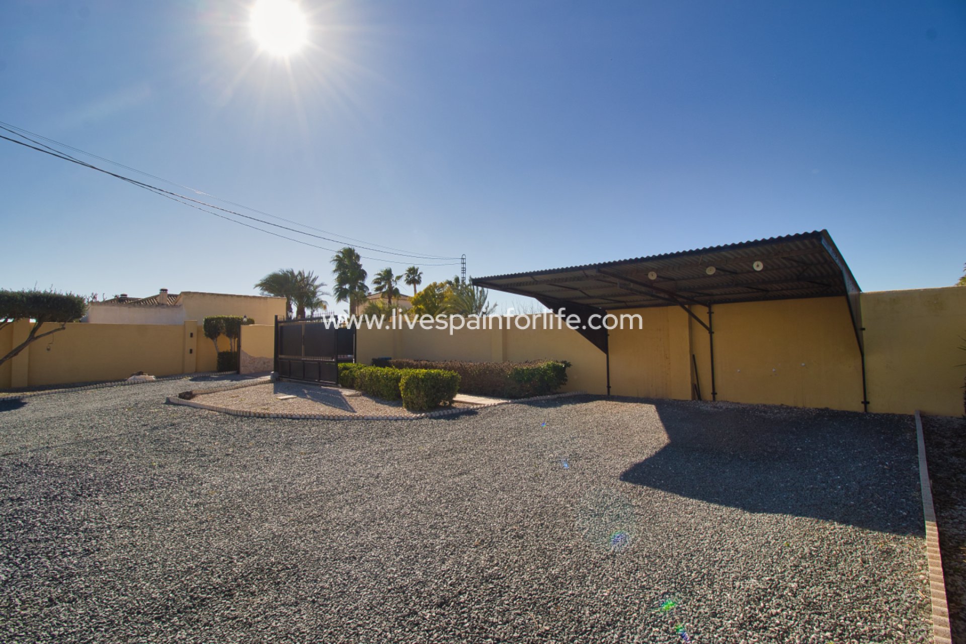 Resale - Country Property -
Alicante