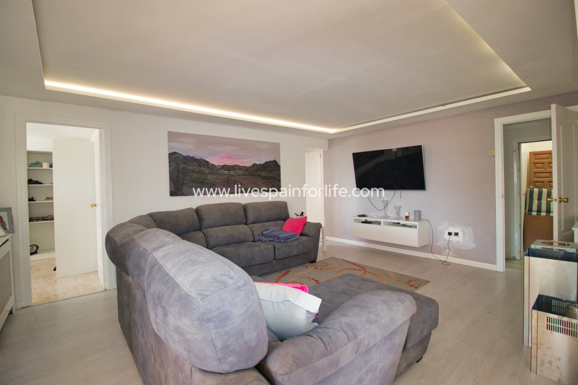 Resale - Country Property -
Alicante