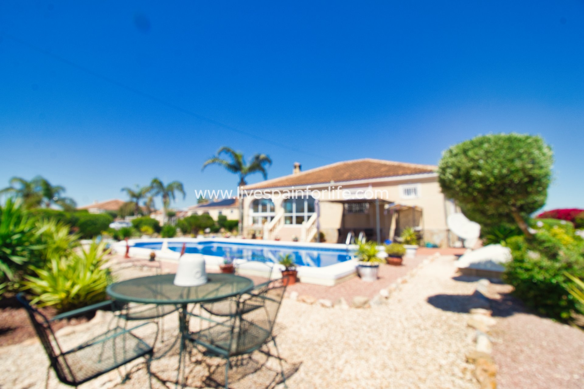 Resale - Country Property -
Alicante