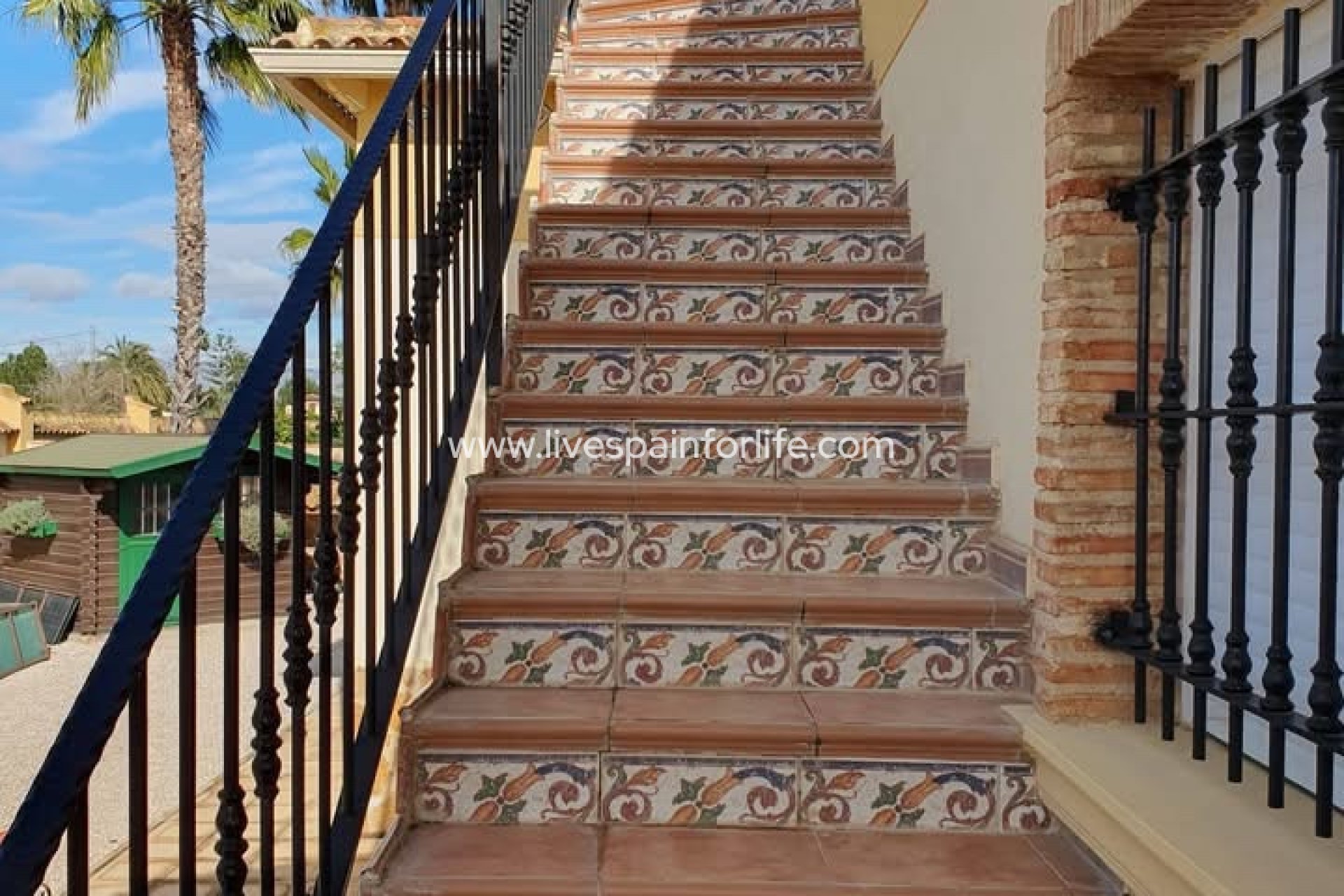 Resale - Country Property -
Alicante
