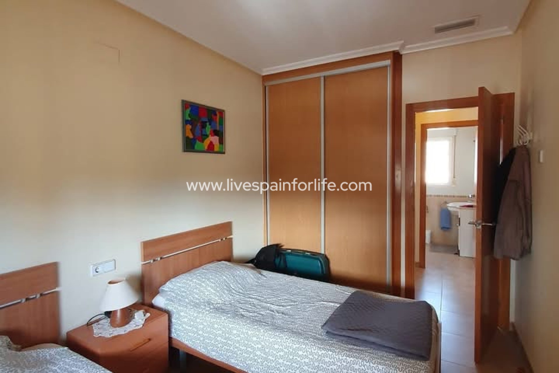 Resale - Country Property -
Alicante